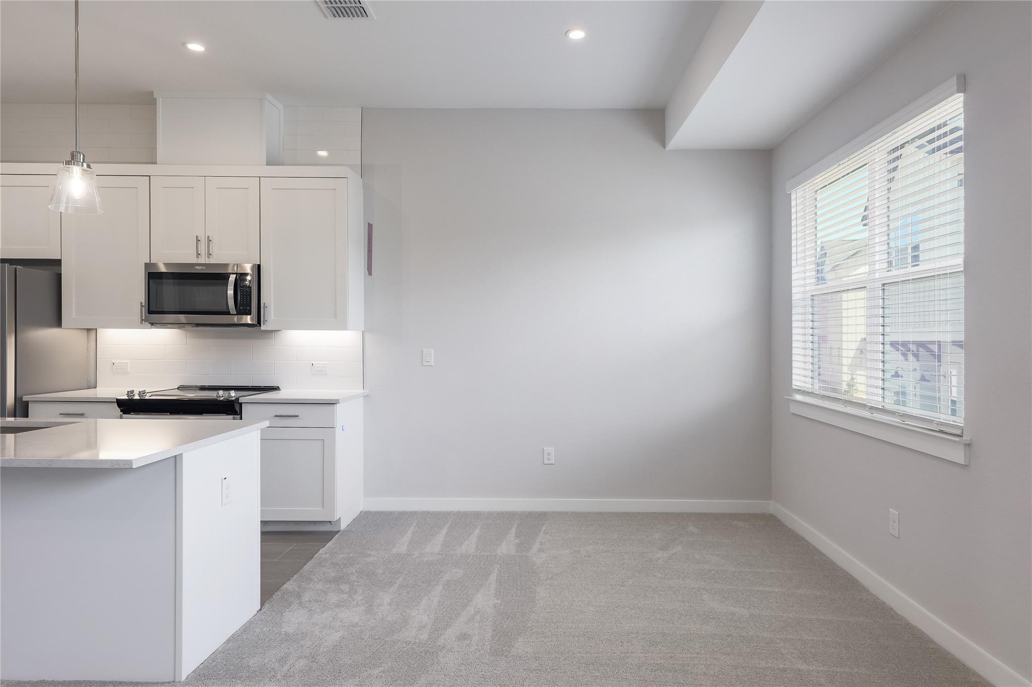 12001 Vista Parke Dr NW # 504, Austin, TX 78726