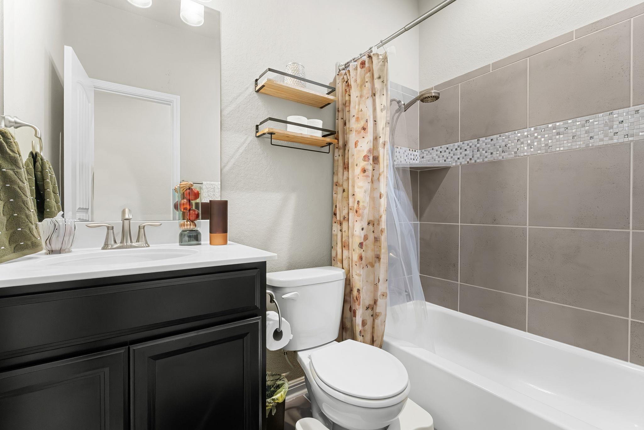 11921 Spoke Holw, Schertz, TX 78154