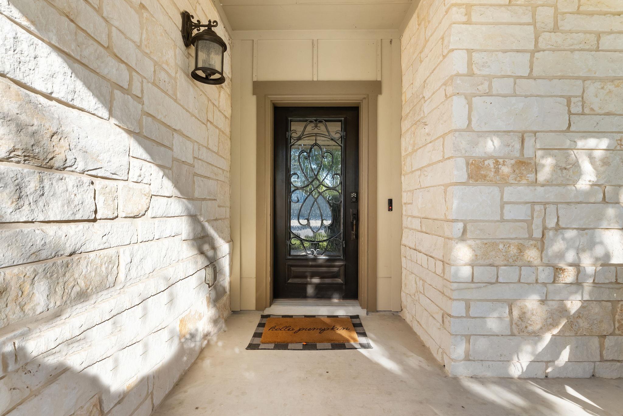 11921 Spoke Holw, Schertz, TX 78154