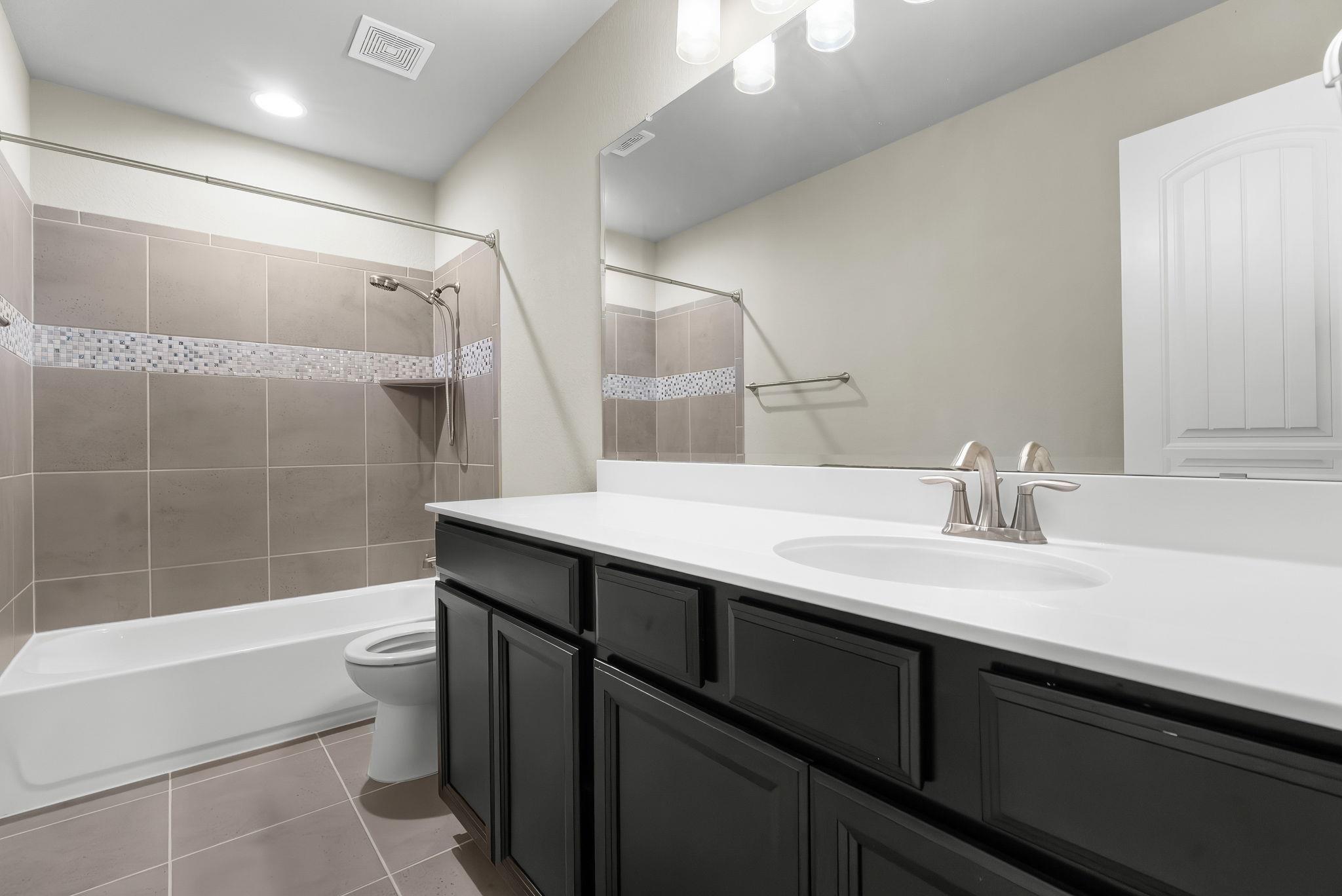 11921 Spoke Holw, Schertz, TX 78154