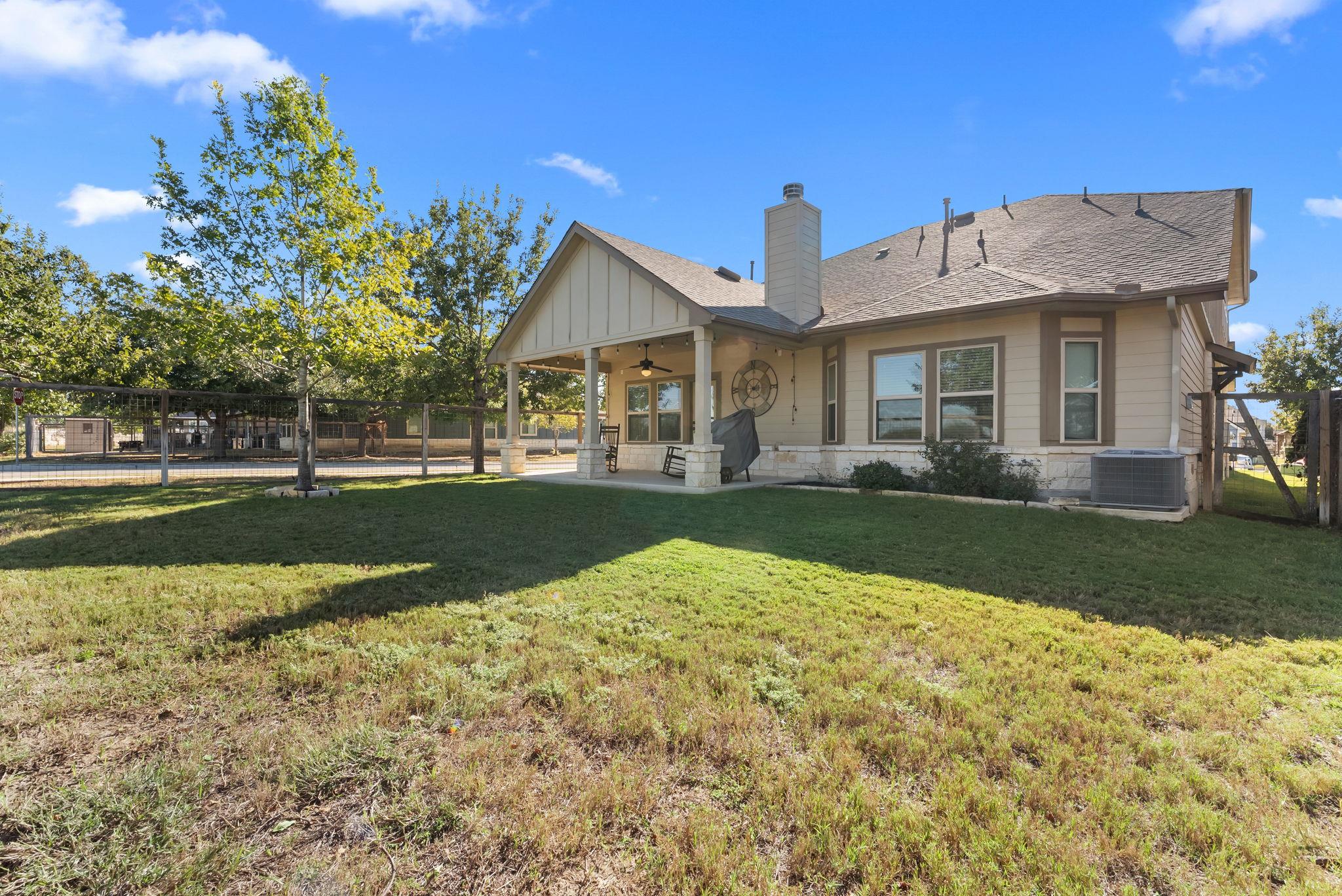 11921 Spoke Holw, Schertz, TX 78154