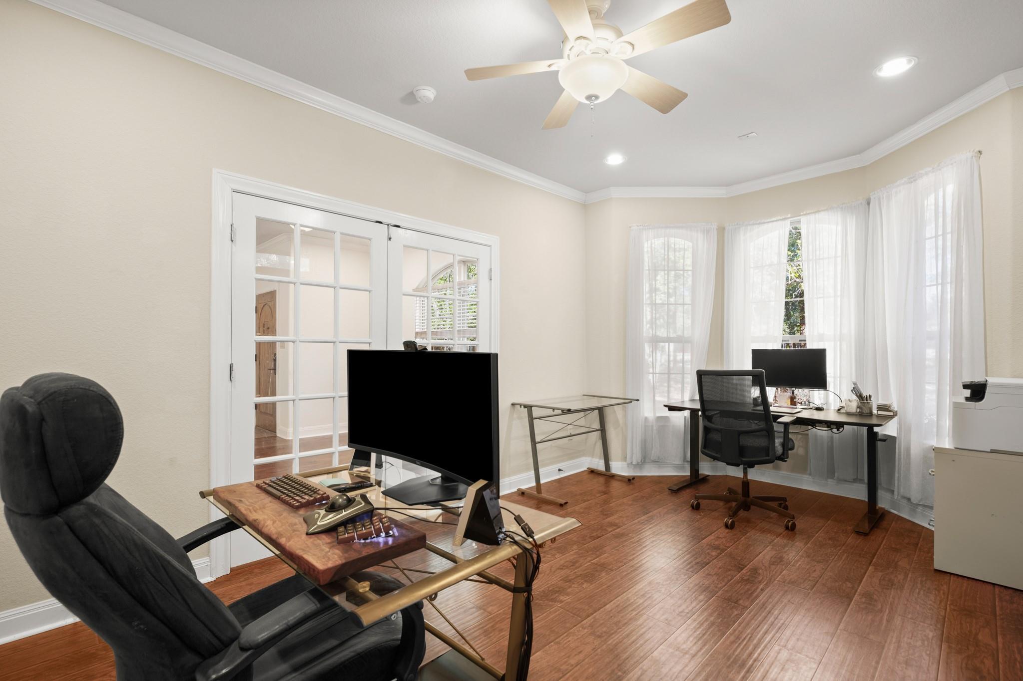 149 Spanish Oak Trl, Elgin, TX 78621