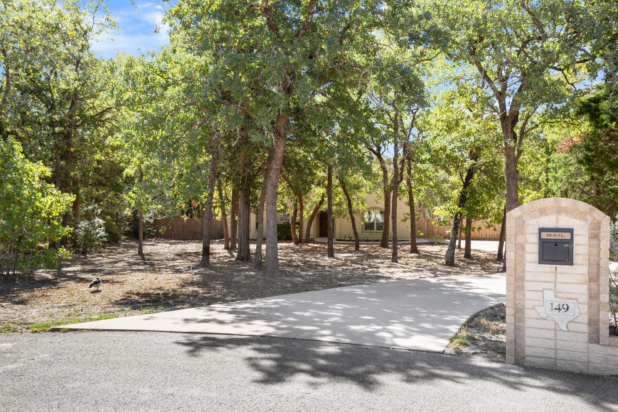 149 Spanish Oak Trl, Elgin, TX 78621