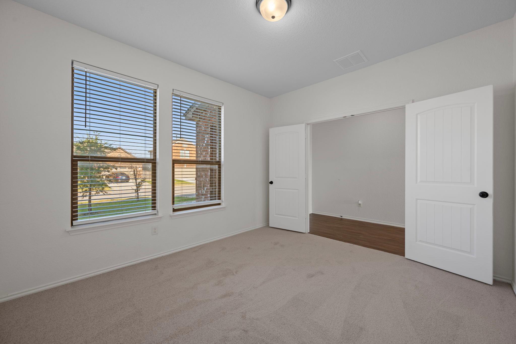 6257 Mantalcino Dr, Round Rock, TX 78665