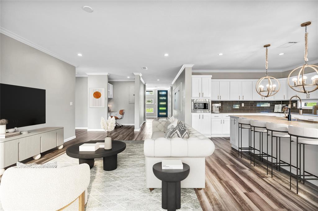 900 Chamberlin Rd, Dale, TX 78616