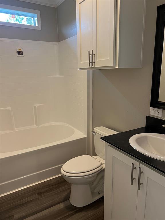 900 Chamberlin Rd, Dale, TX 78616