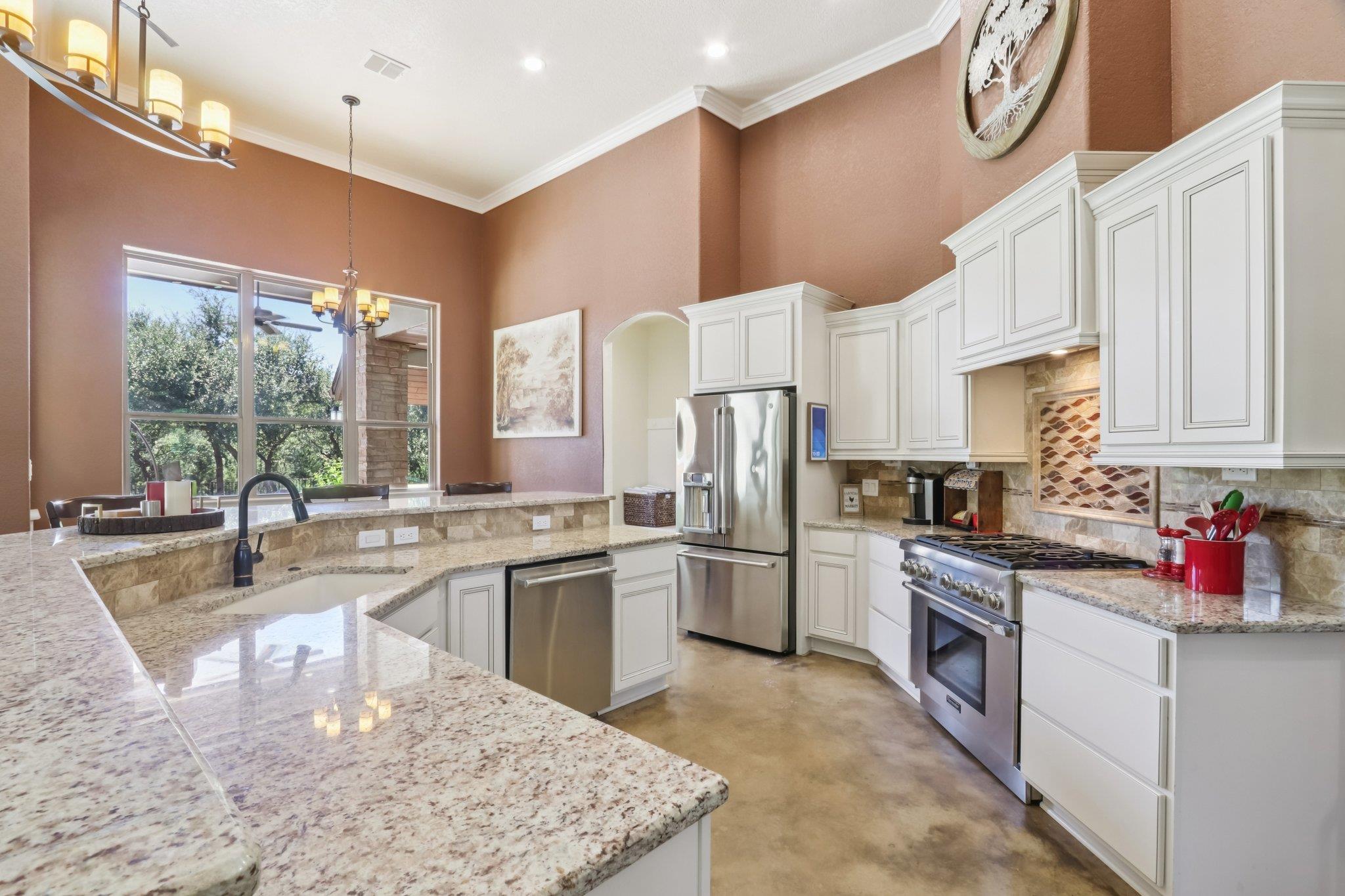 1194 Vaquero Way, Wimberley, TX 78676