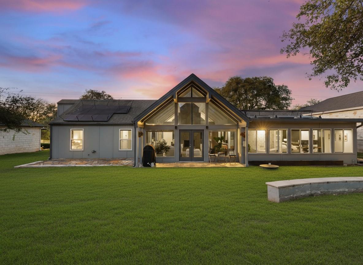 915 Biscayne St, Lakeway, TX 78734