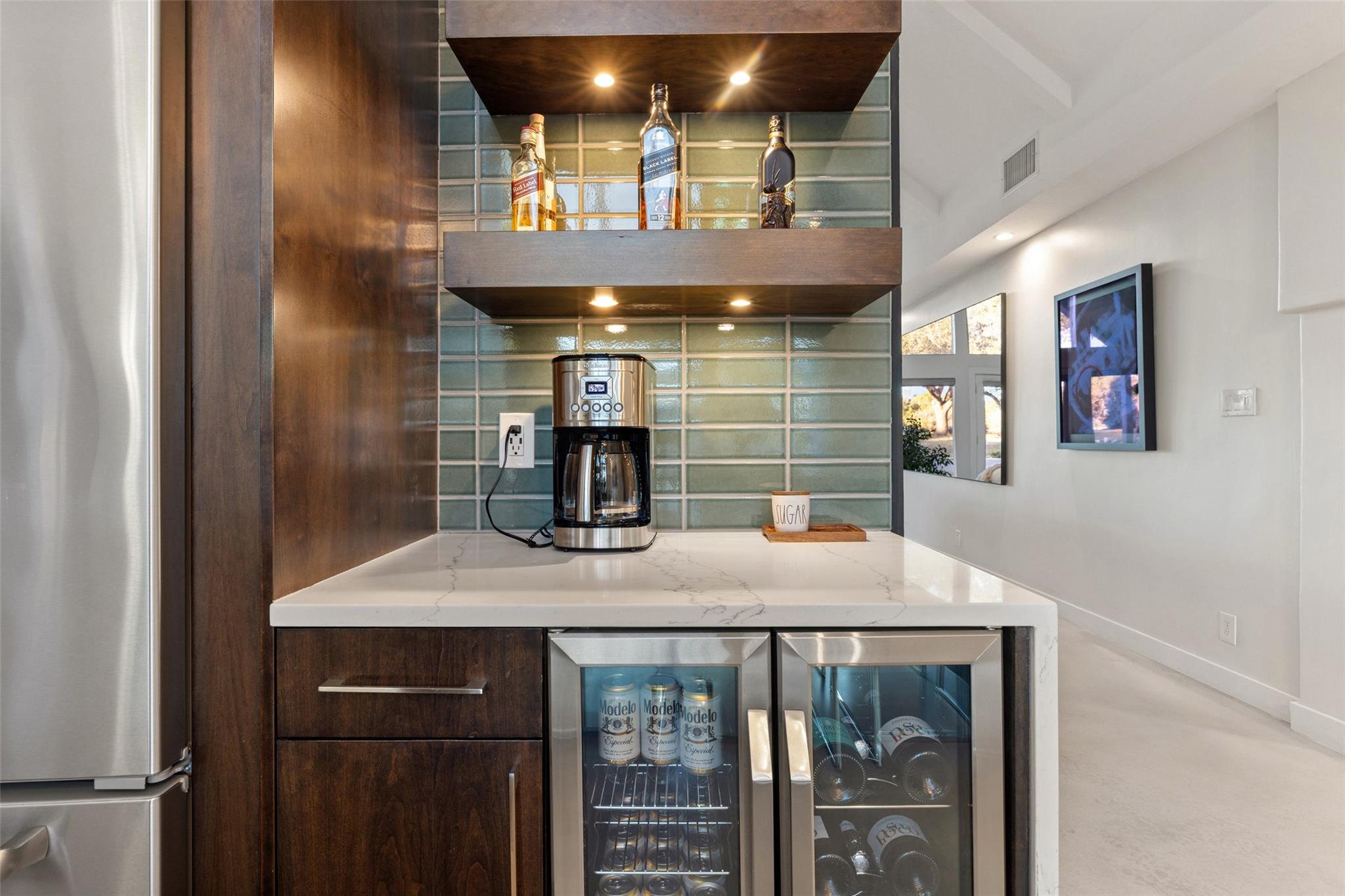 915 Biscayne St, Lakeway, TX 78734