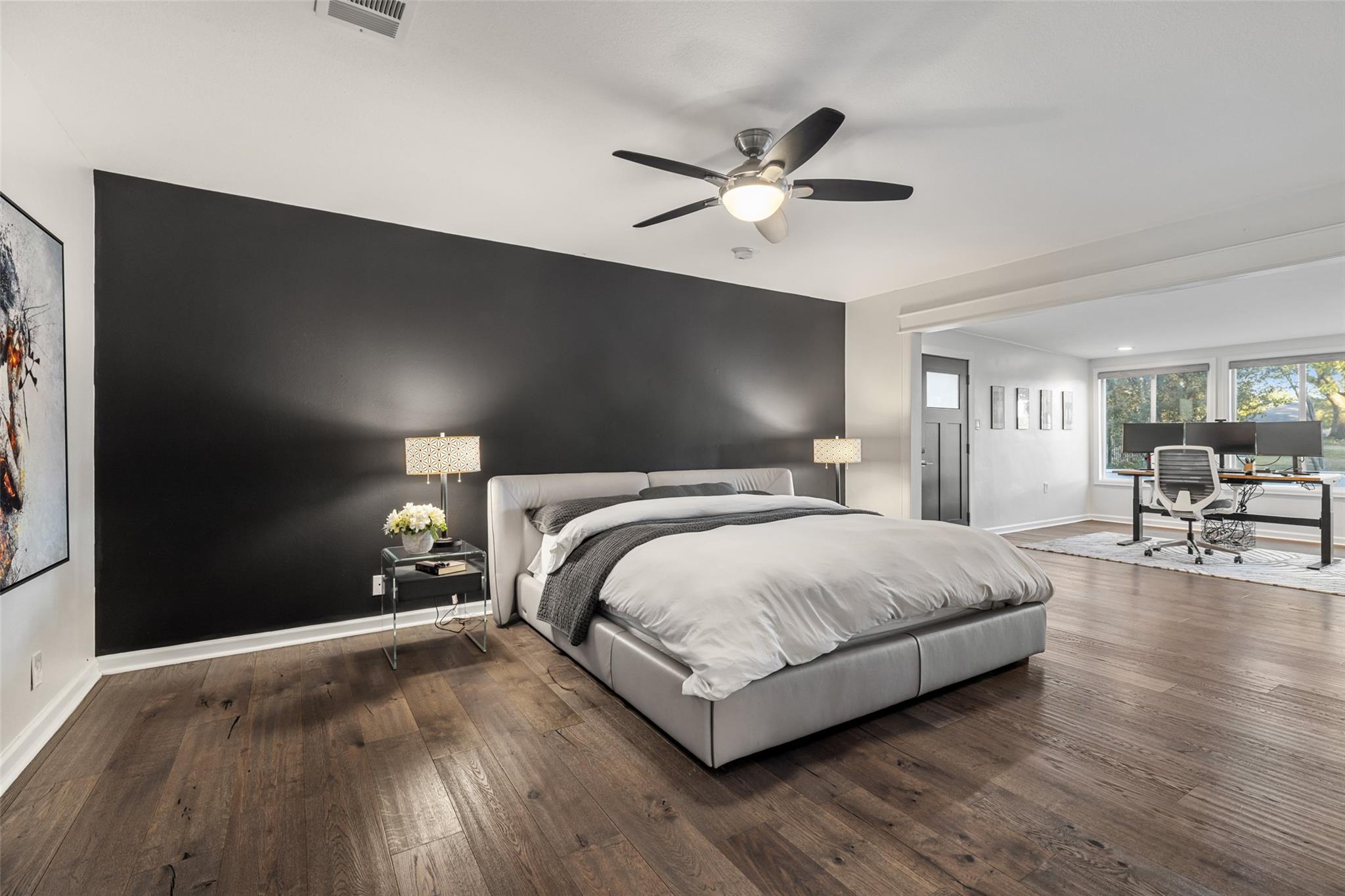 915 Biscayne St, Lakeway, TX 78734