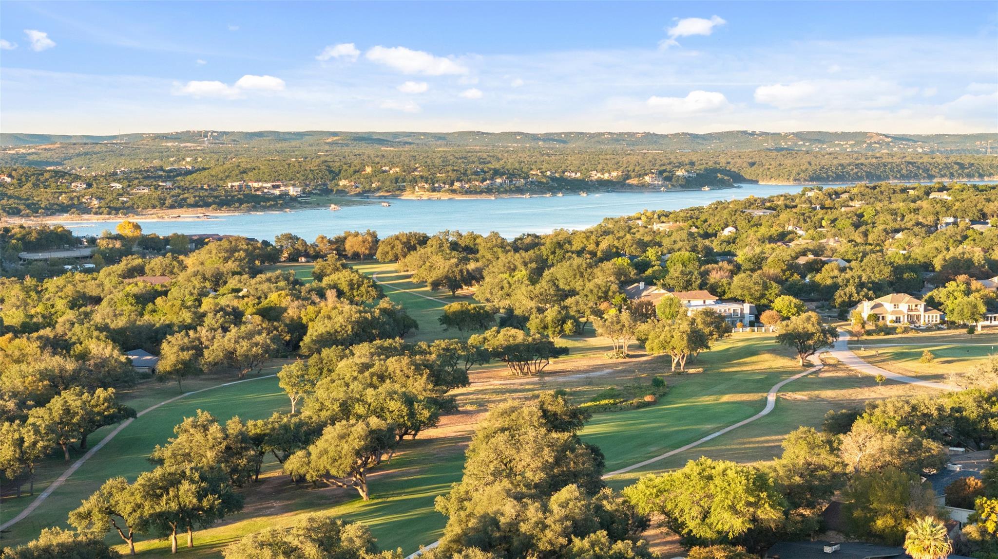 915 Biscayne St, Lakeway, TX 78734