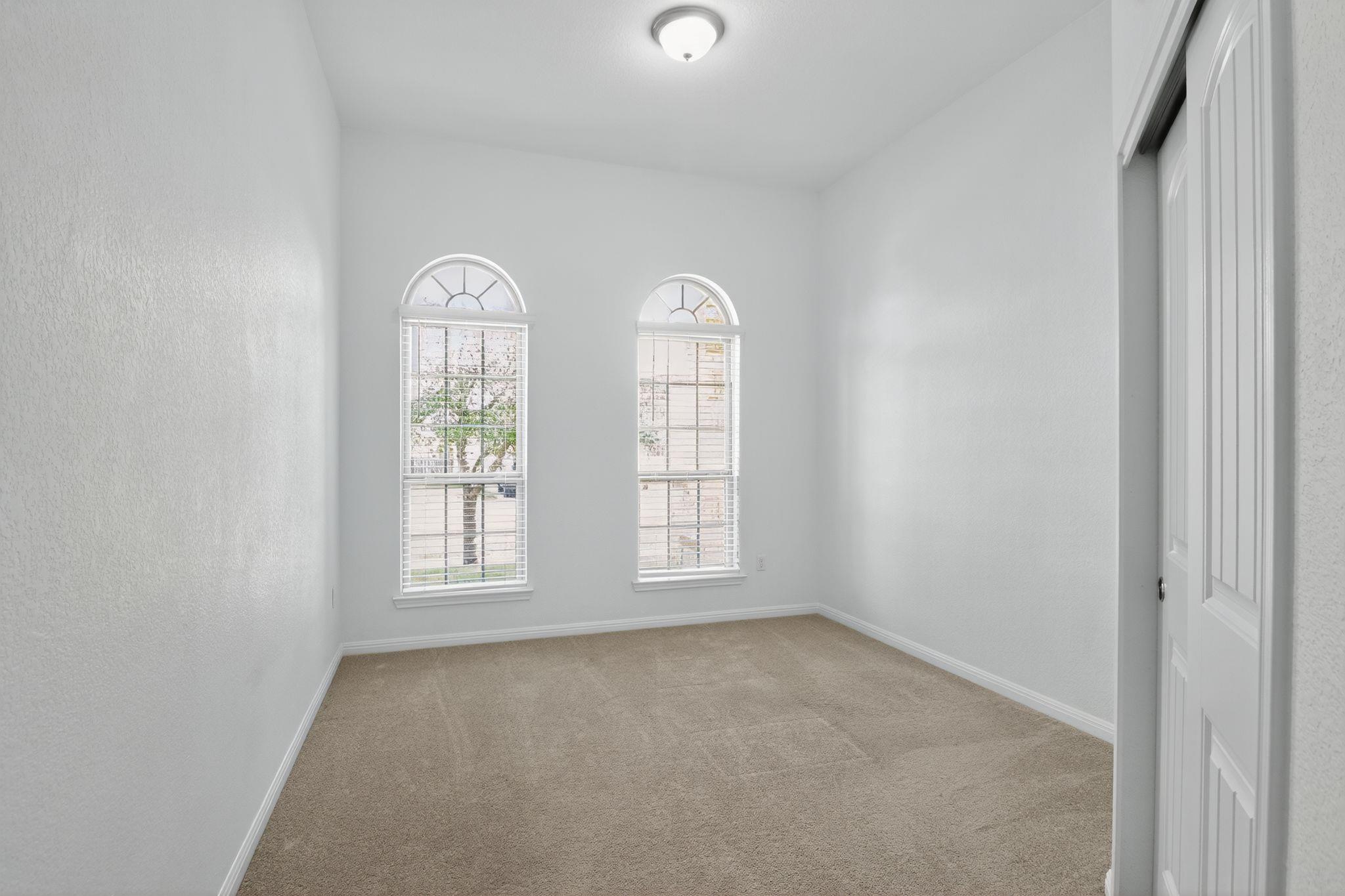 917 Canvasback Creek Dr, Leander, TX 78641