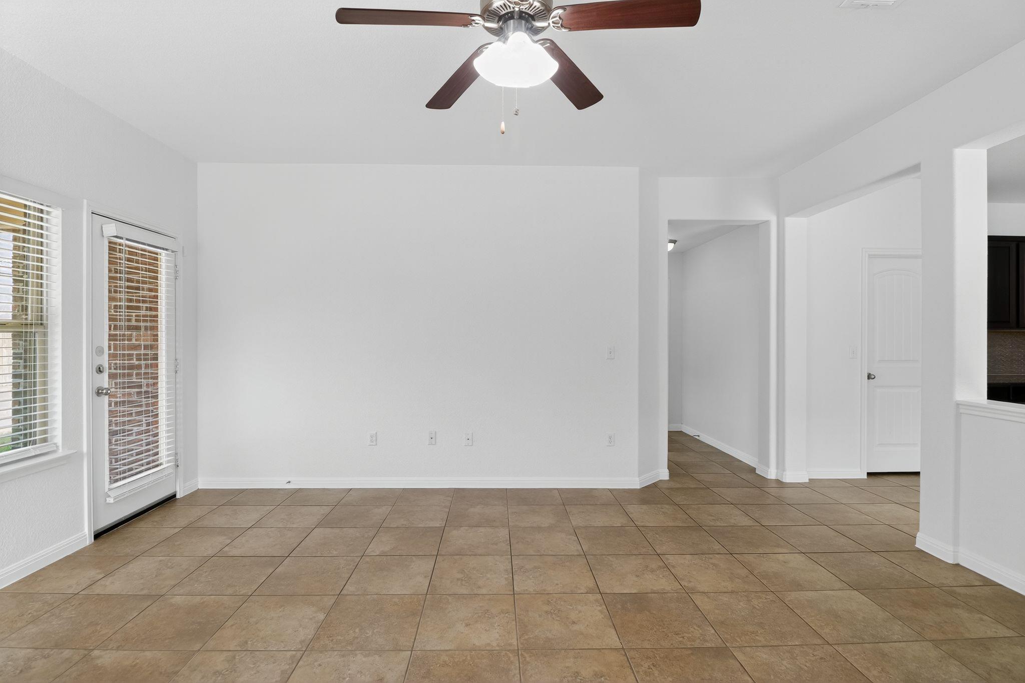 917 Canvasback Creek Dr, Leander, TX 78641