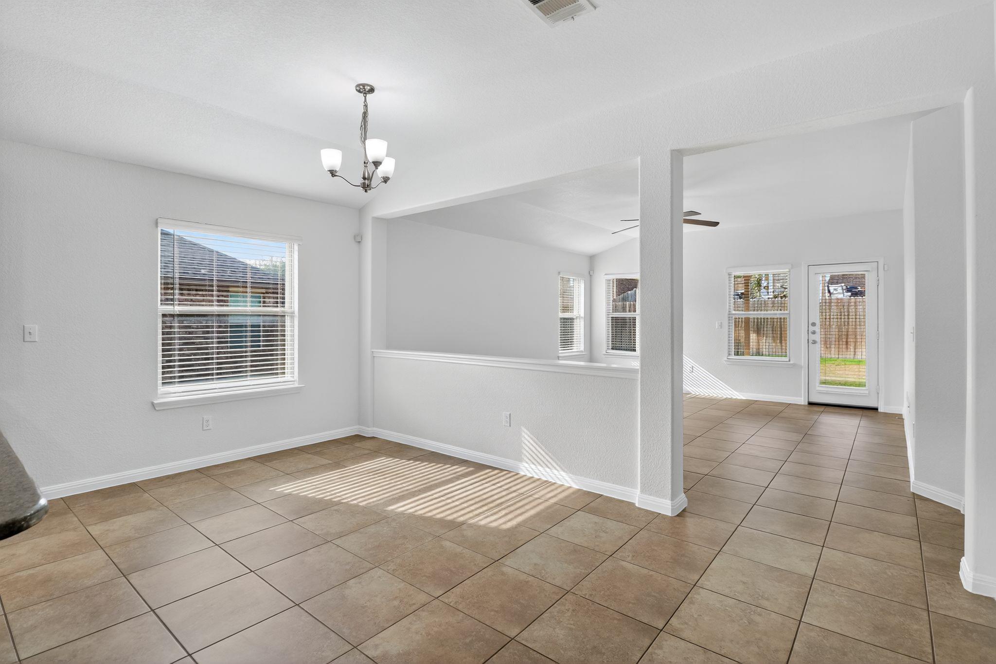 917 Canvasback Creek Dr, Leander, TX 78641