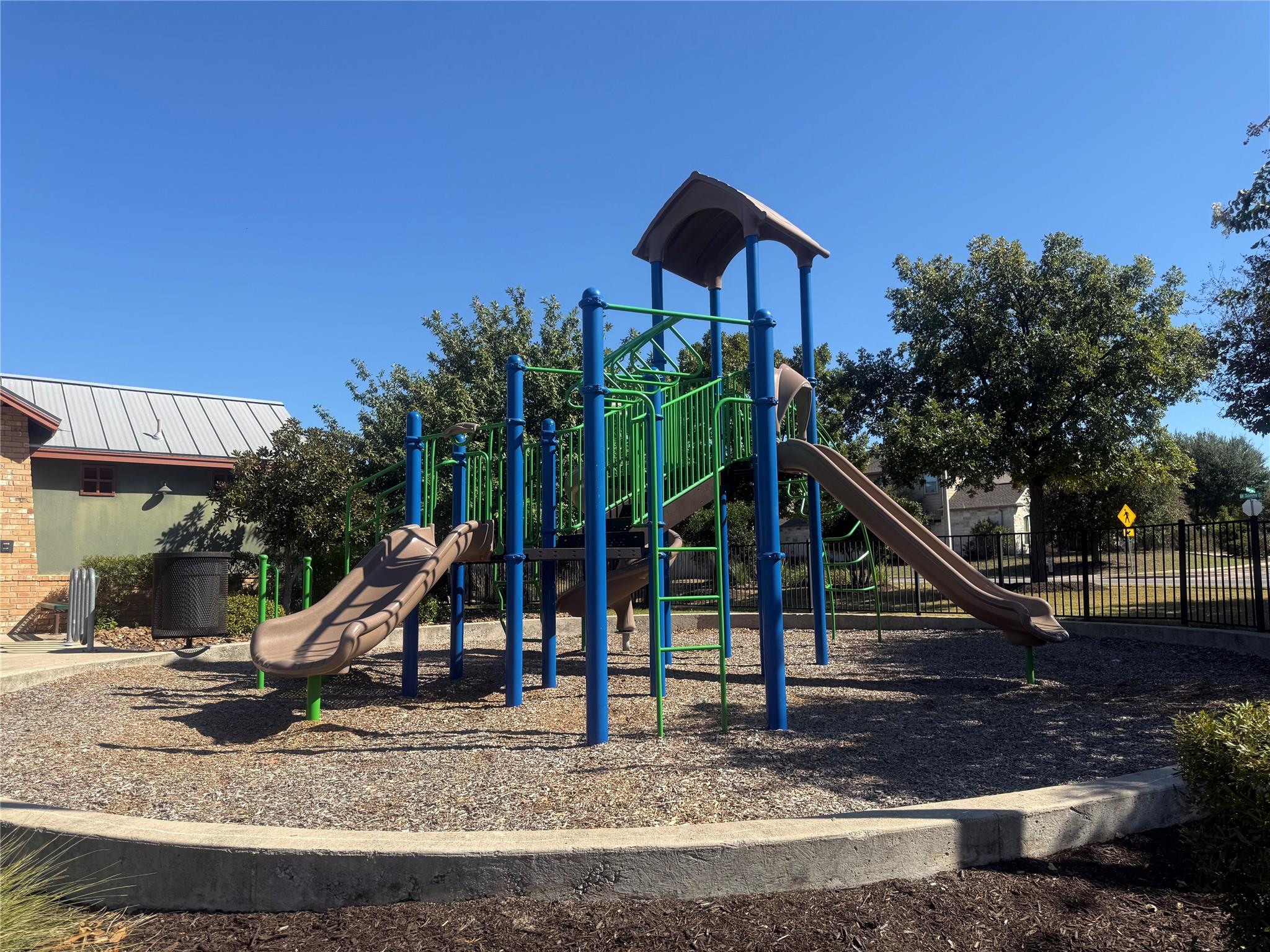 917 Canvasback Creek Dr, Leander, TX 78641