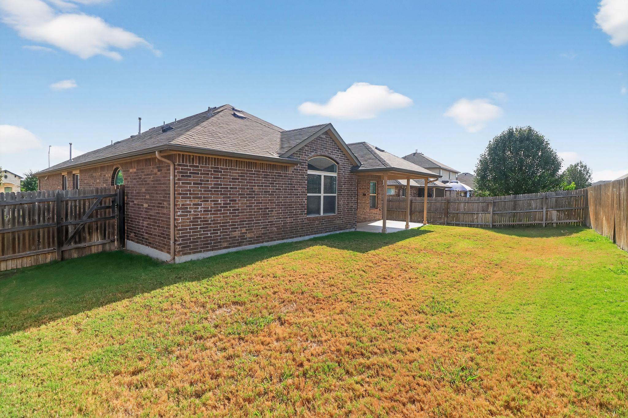 917 Canvasback Creek Dr, Leander, TX 78641