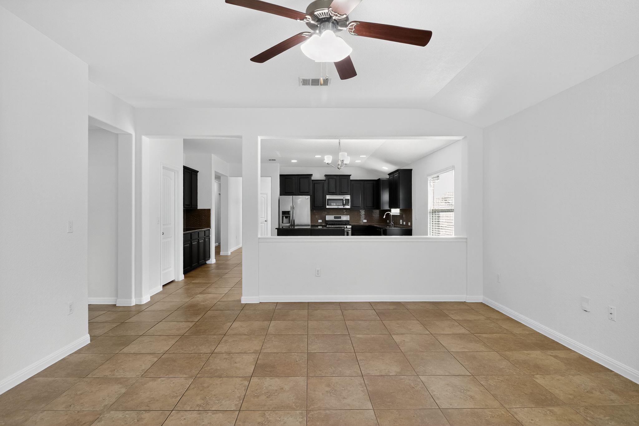 917 Canvasback Creek Dr, Leander, TX 78641