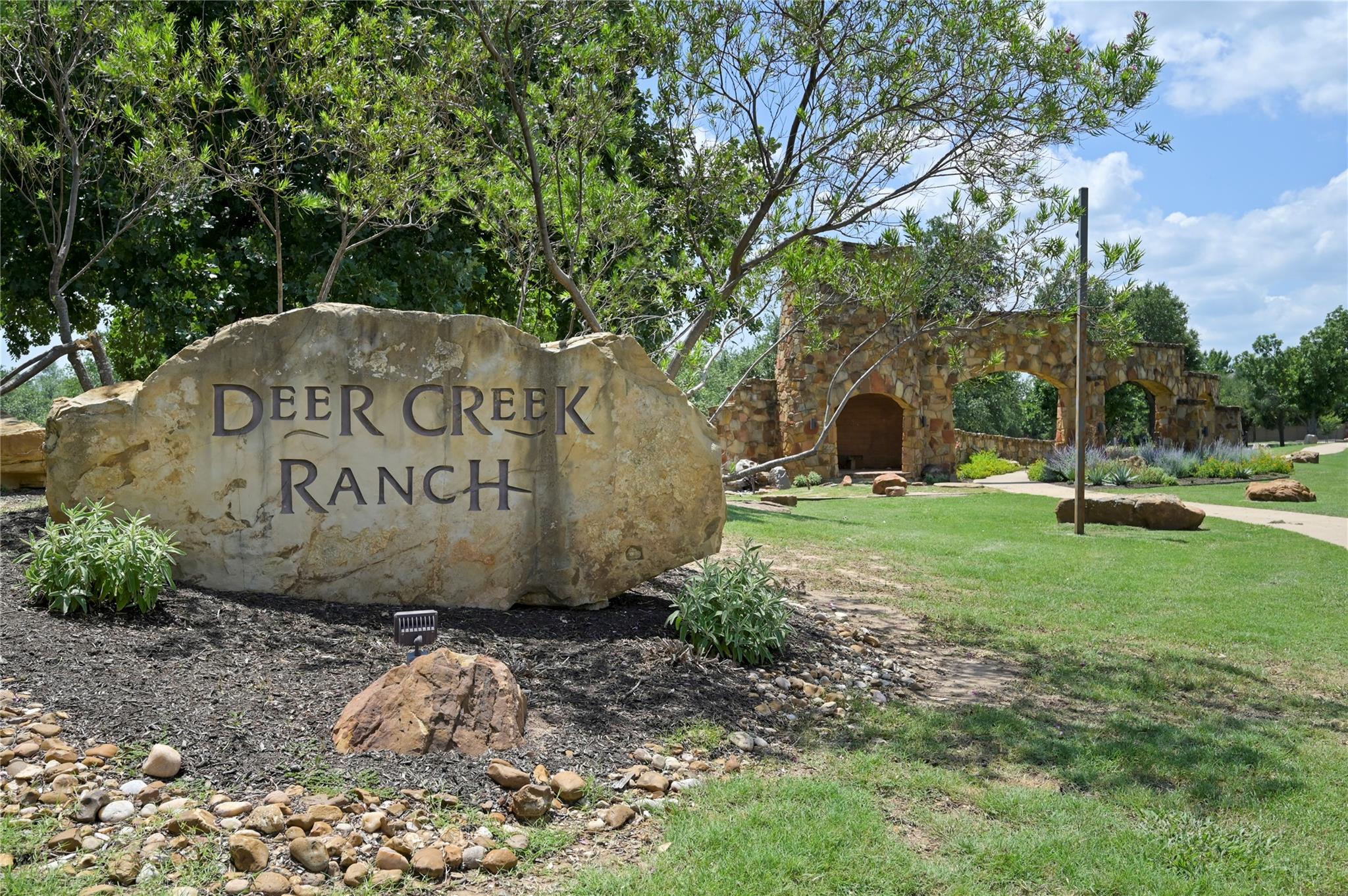 1102 Rowley Dr, Cedar Park, TX 78613