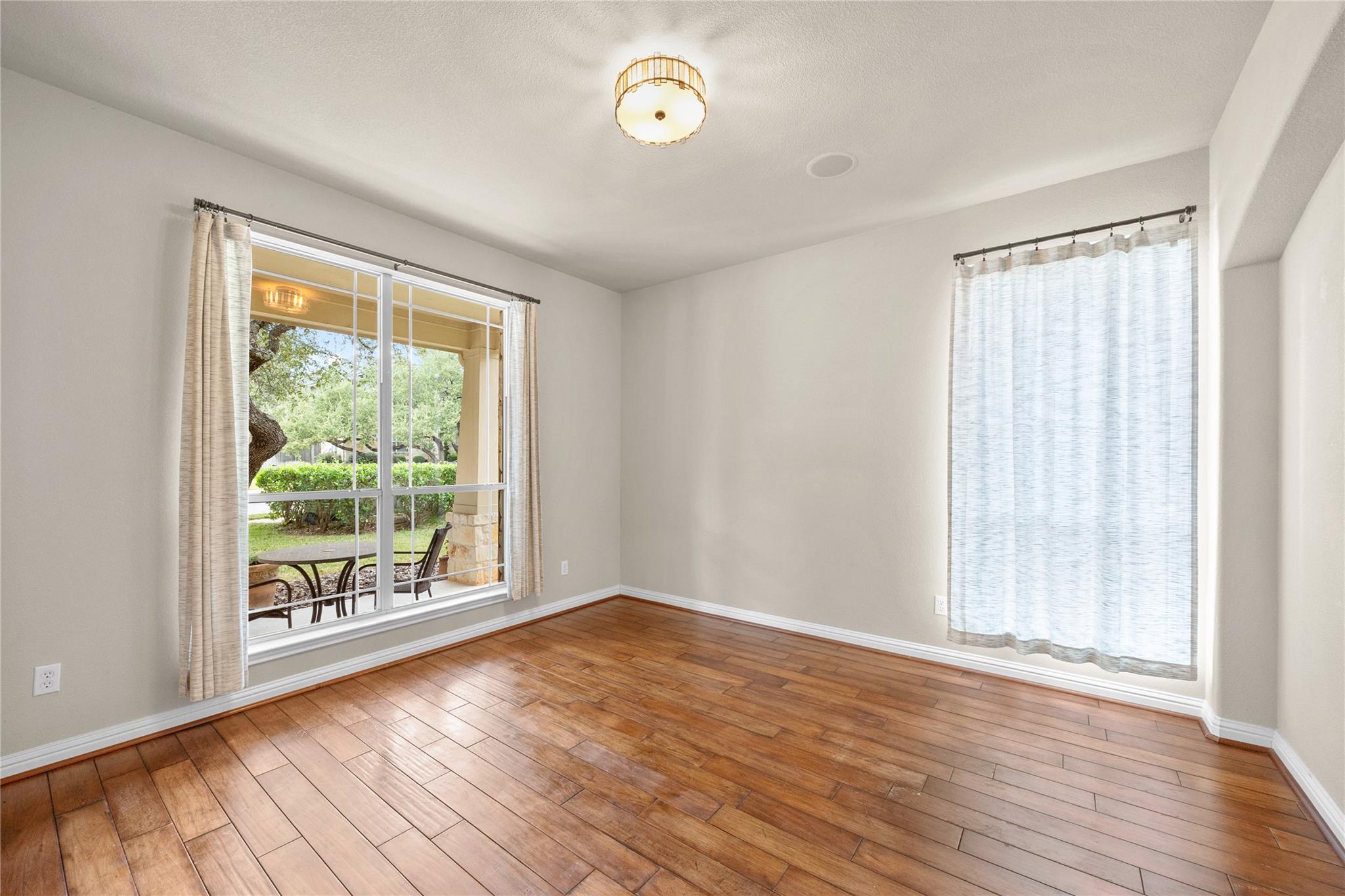 1102 Rowley Dr, Cedar Park, TX 78613