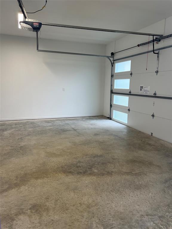 850 Chamberlin Rd, Dale, TX 78616