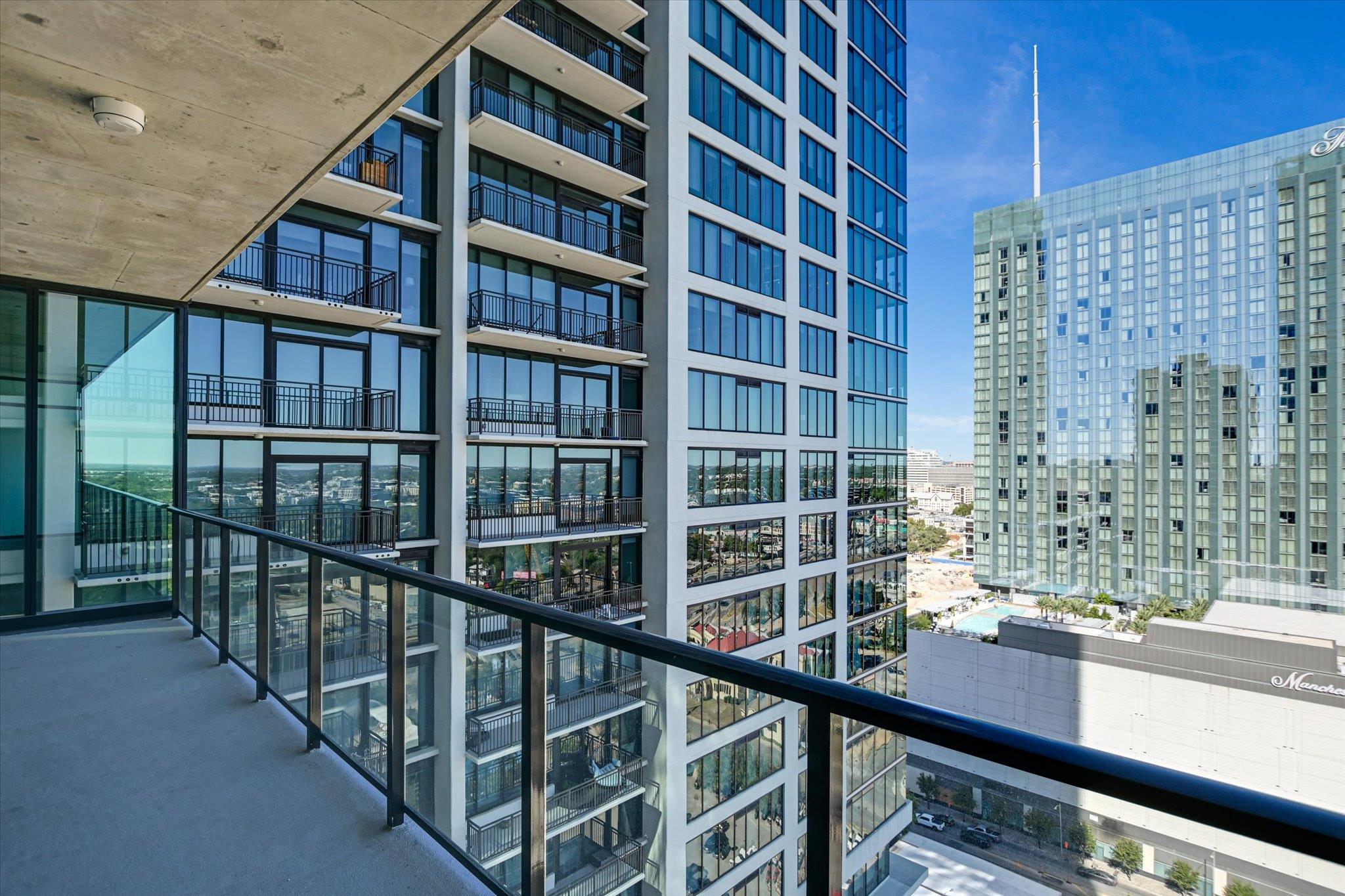 610 Davis St # 2008, Austin, TX 78701