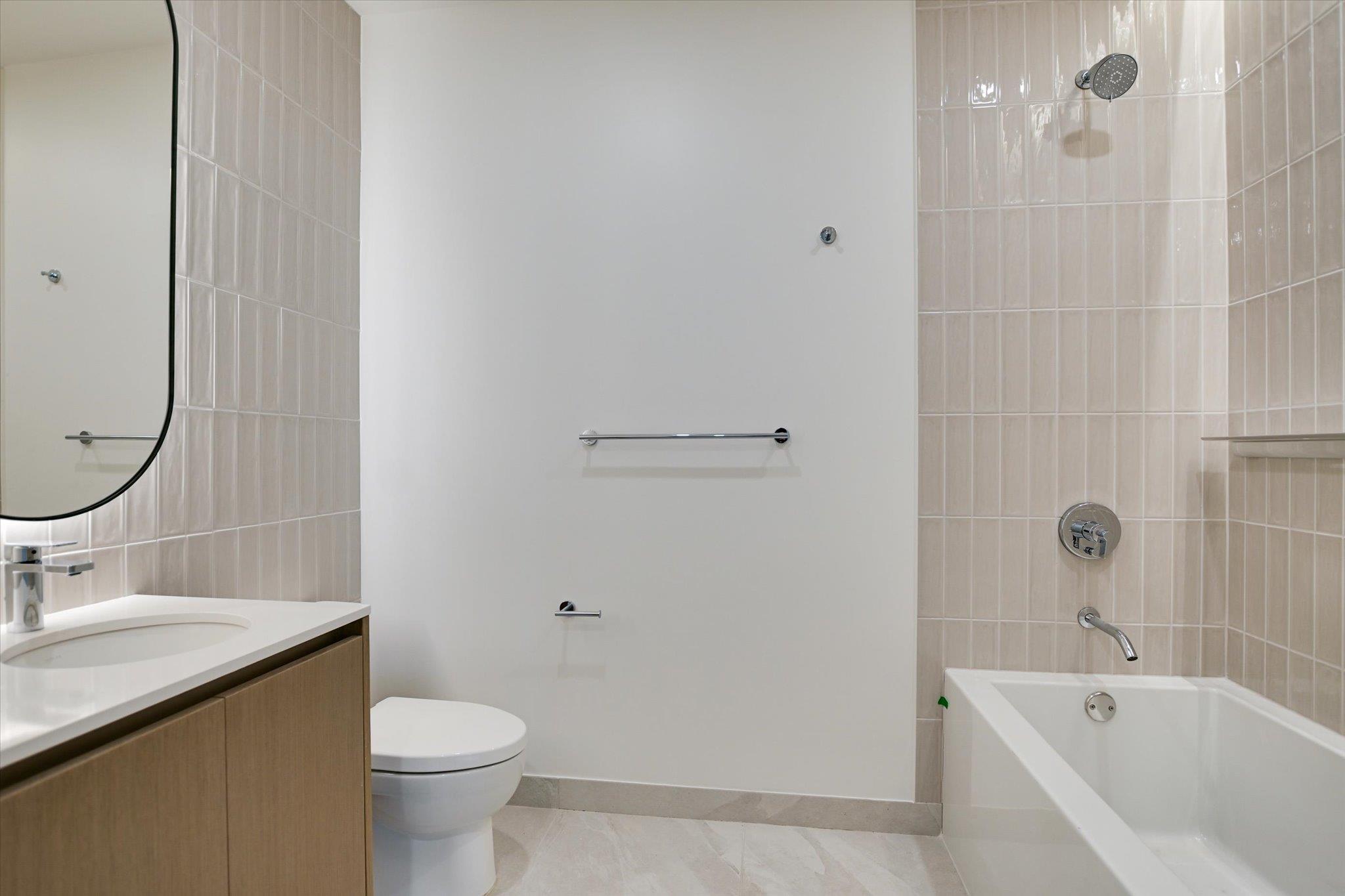 610 Davis St # 2008, Austin, TX 78701