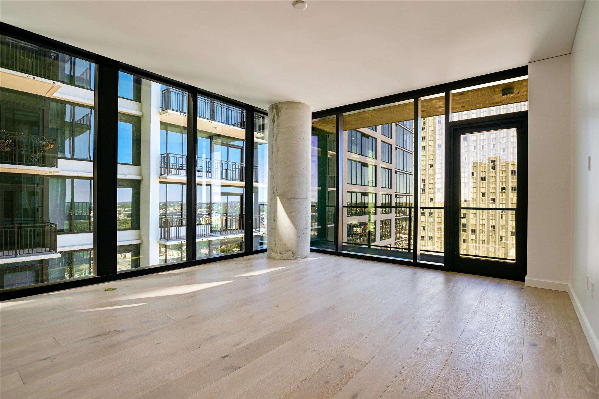 610 Davis St # 2008, Austin, TX 78701