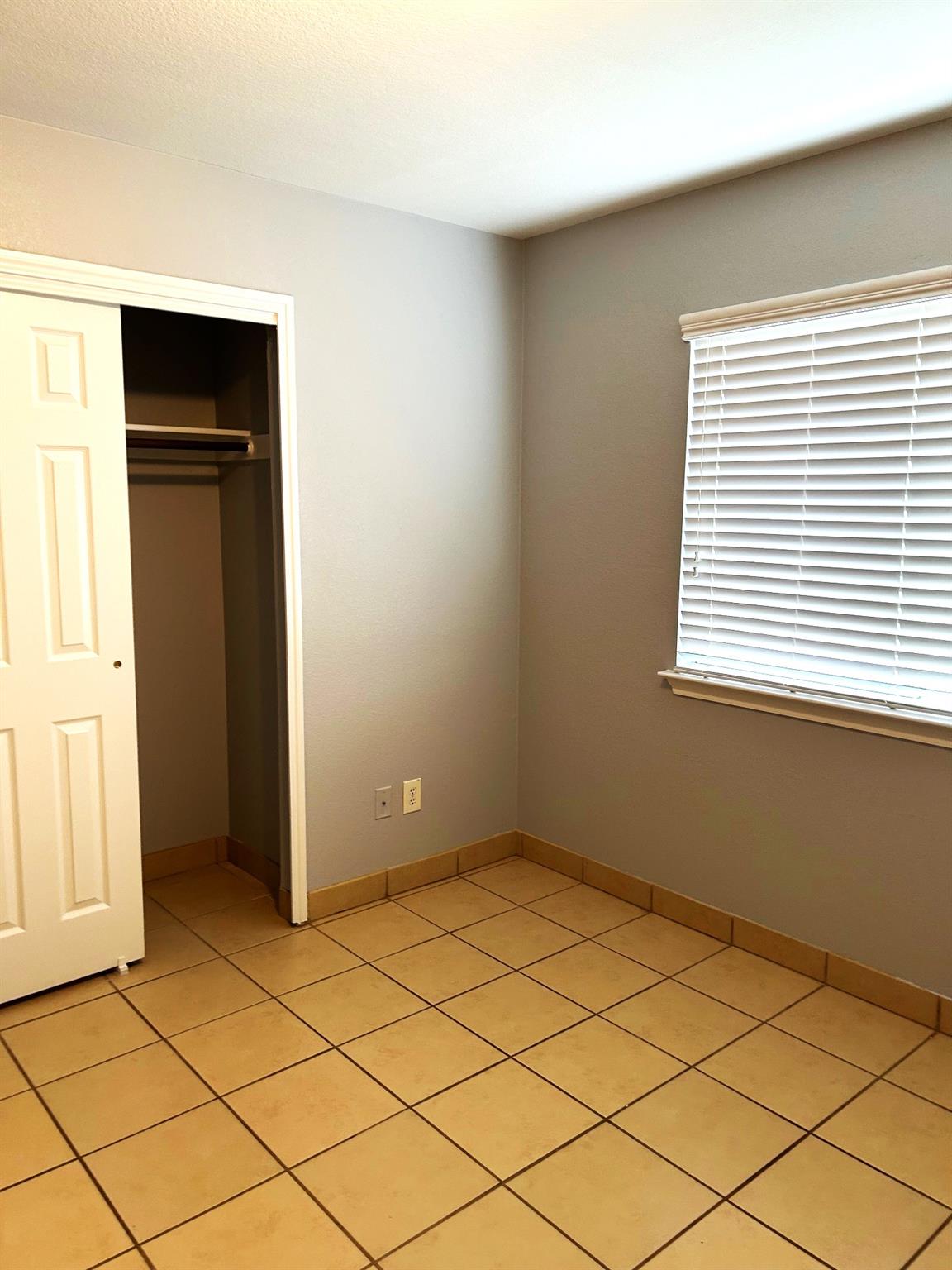 13033 Jelly Palm Trl, Elgin, TX 78621