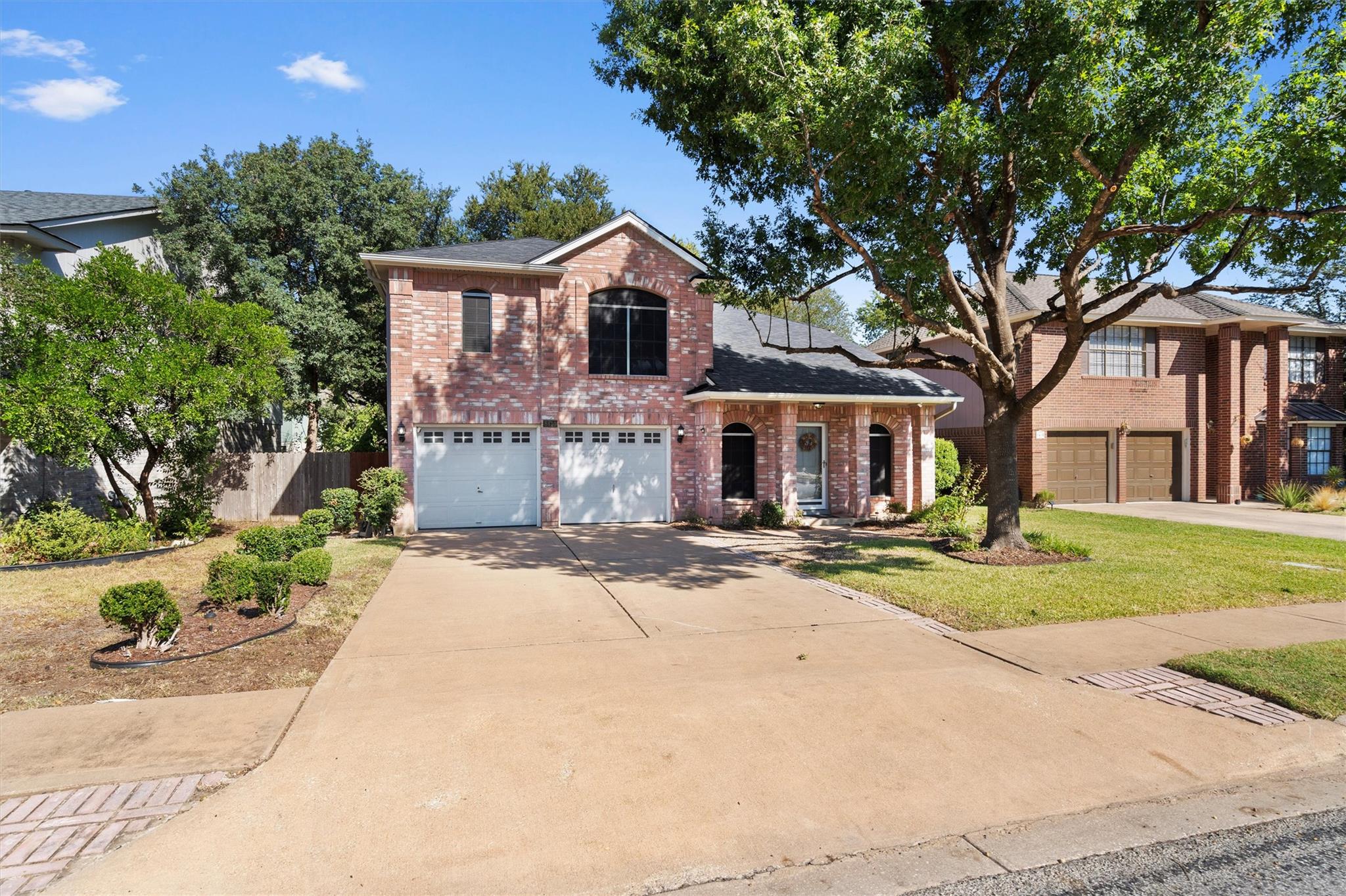 8410 Glen Canyon Dr, Round Rock, TX 78681
