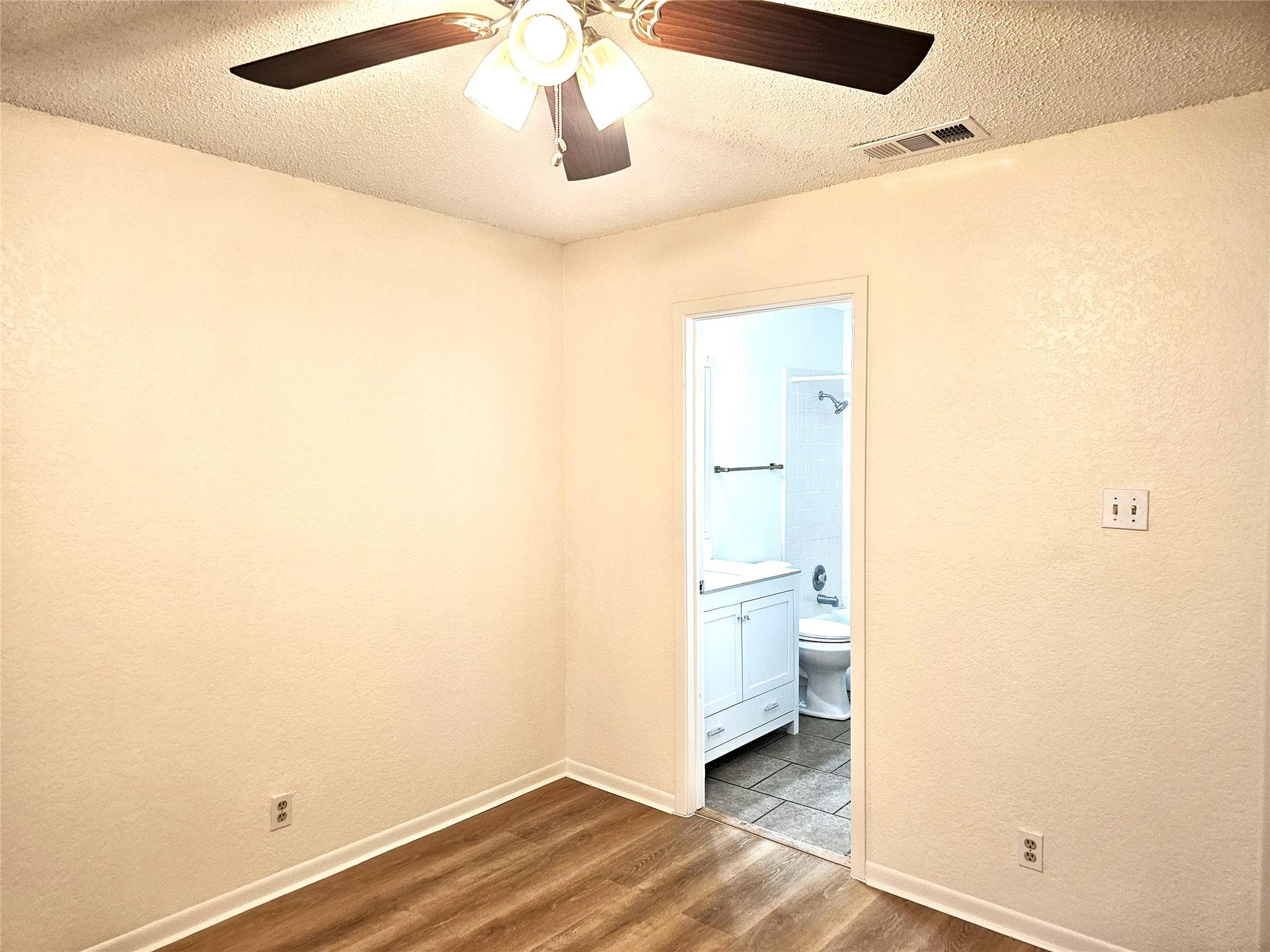 1747-1745 Horseshoe Cir, Round Rock, TX 78681