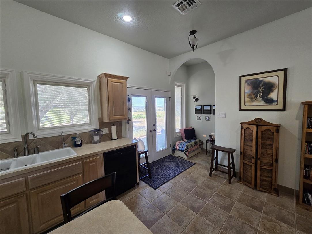 543 County Road 4620, Kempner, TX 76539