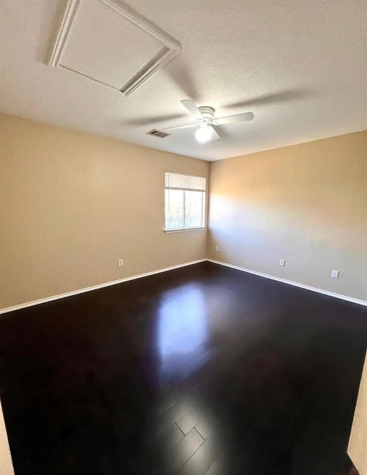 15021 Drusillas Dr, Pflugerville, TX 78660