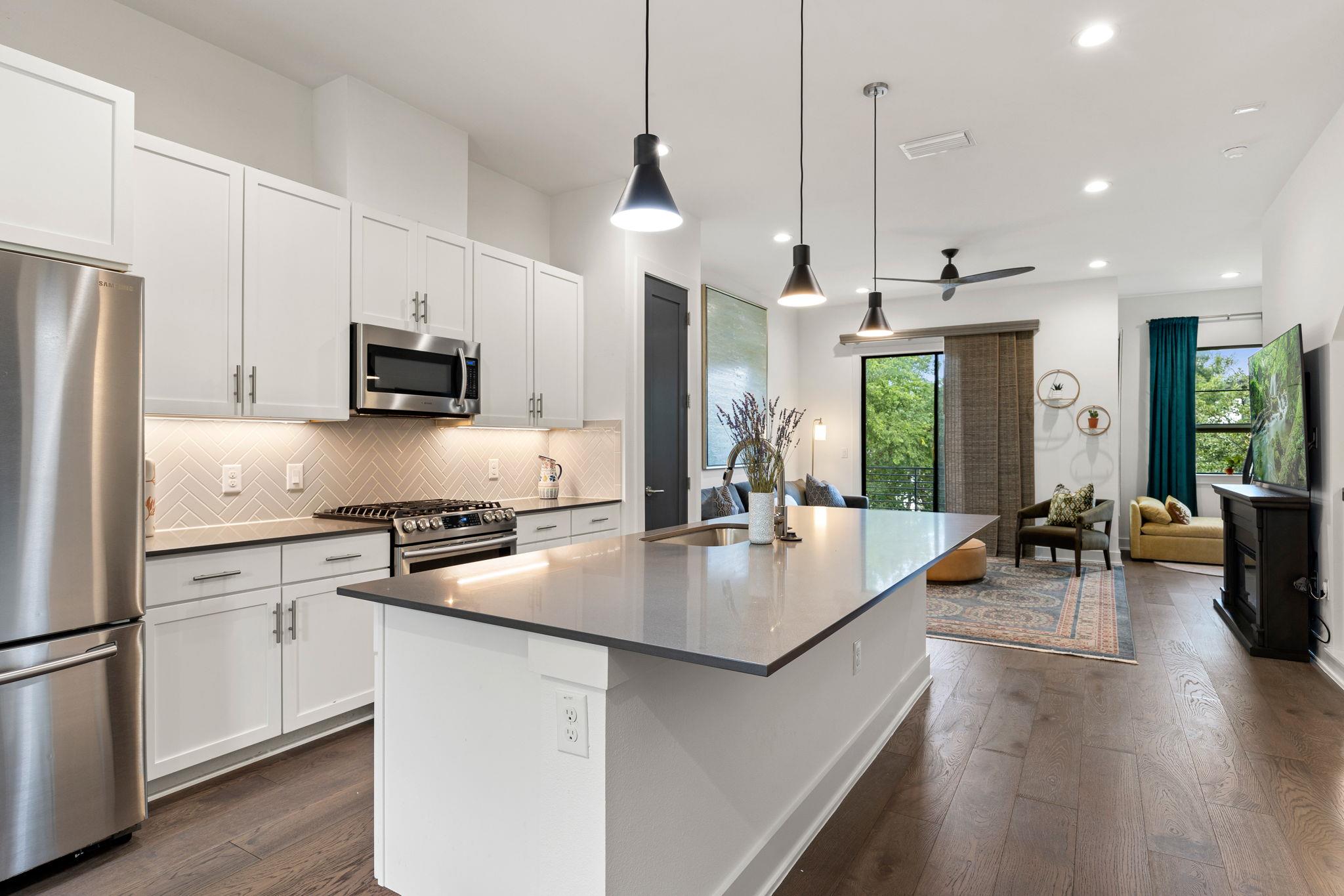 3700 Clawson Rd # 503, Austin, TX 78704