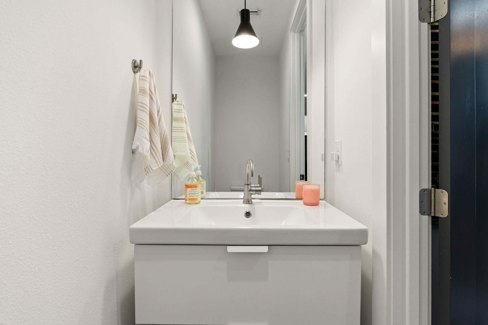 3700 Clawson Rd # 503, Austin, TX 78704