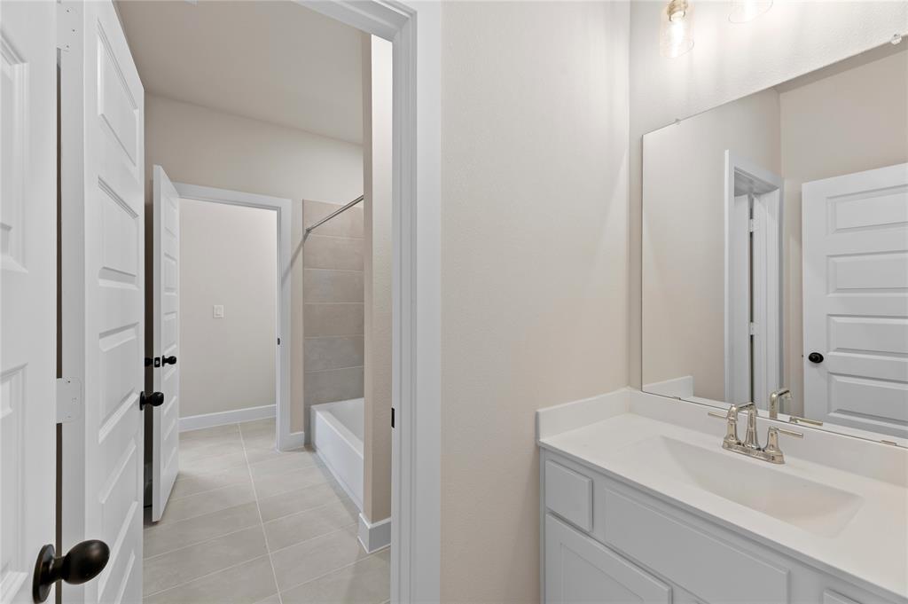 1304 Summer Moon Dr, Georgetown, TX 78628