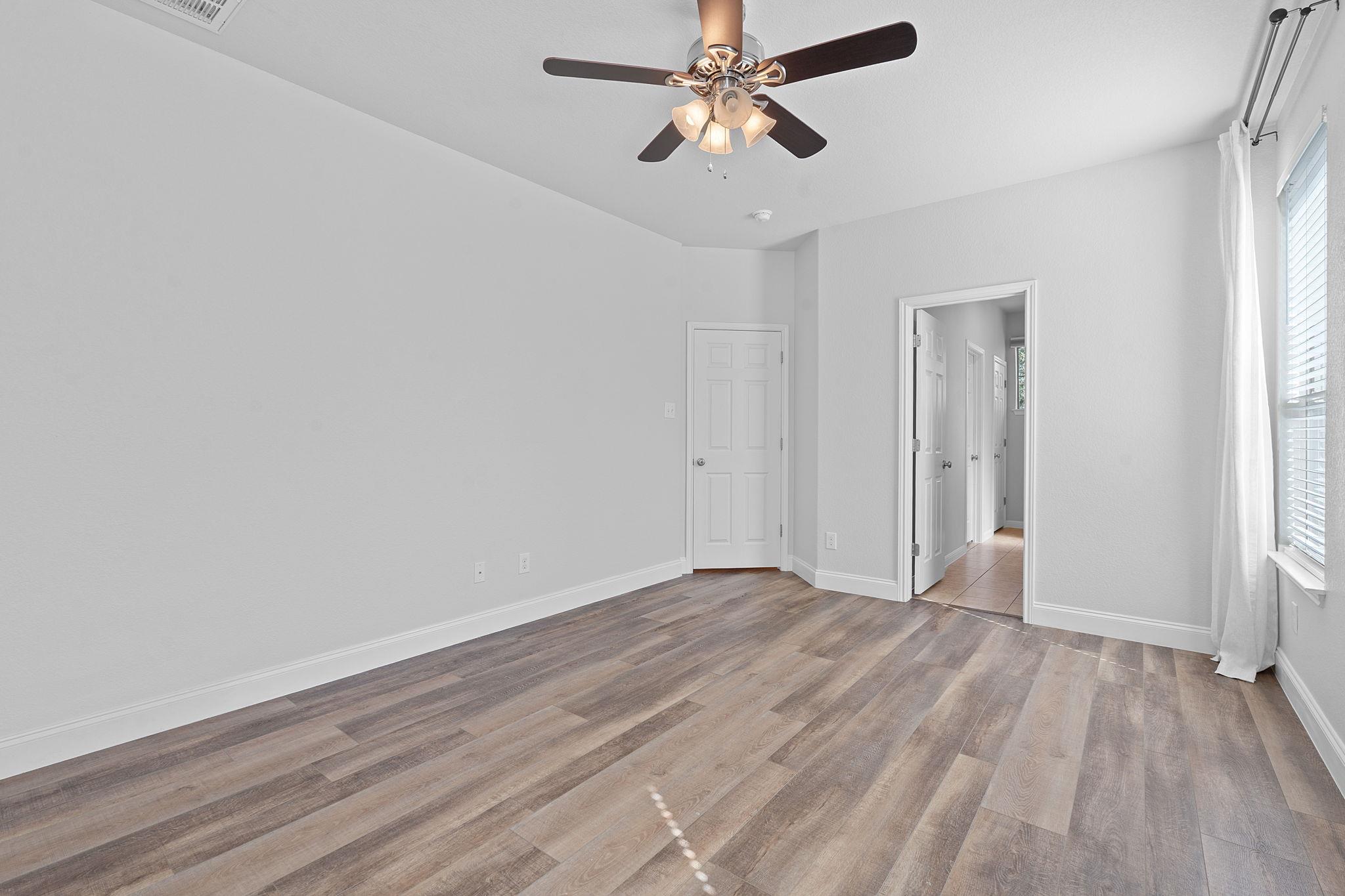 11400 W Parmer Ln # 77, Cedar Park, TX 78613