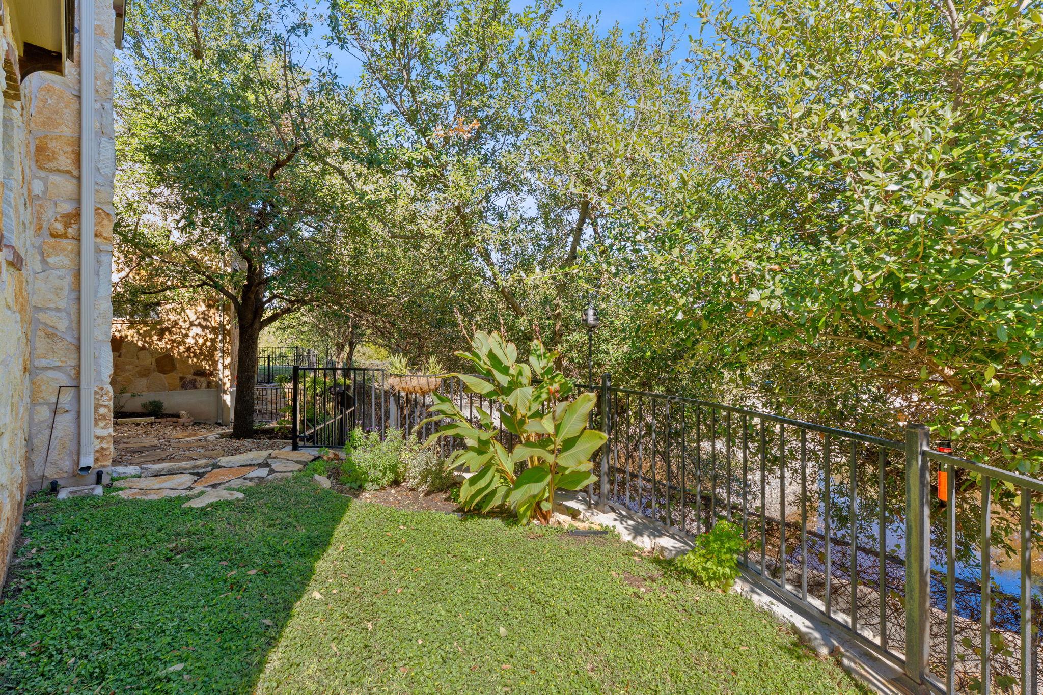 11400 W Parmer Ln # 77, Cedar Park, TX 78613