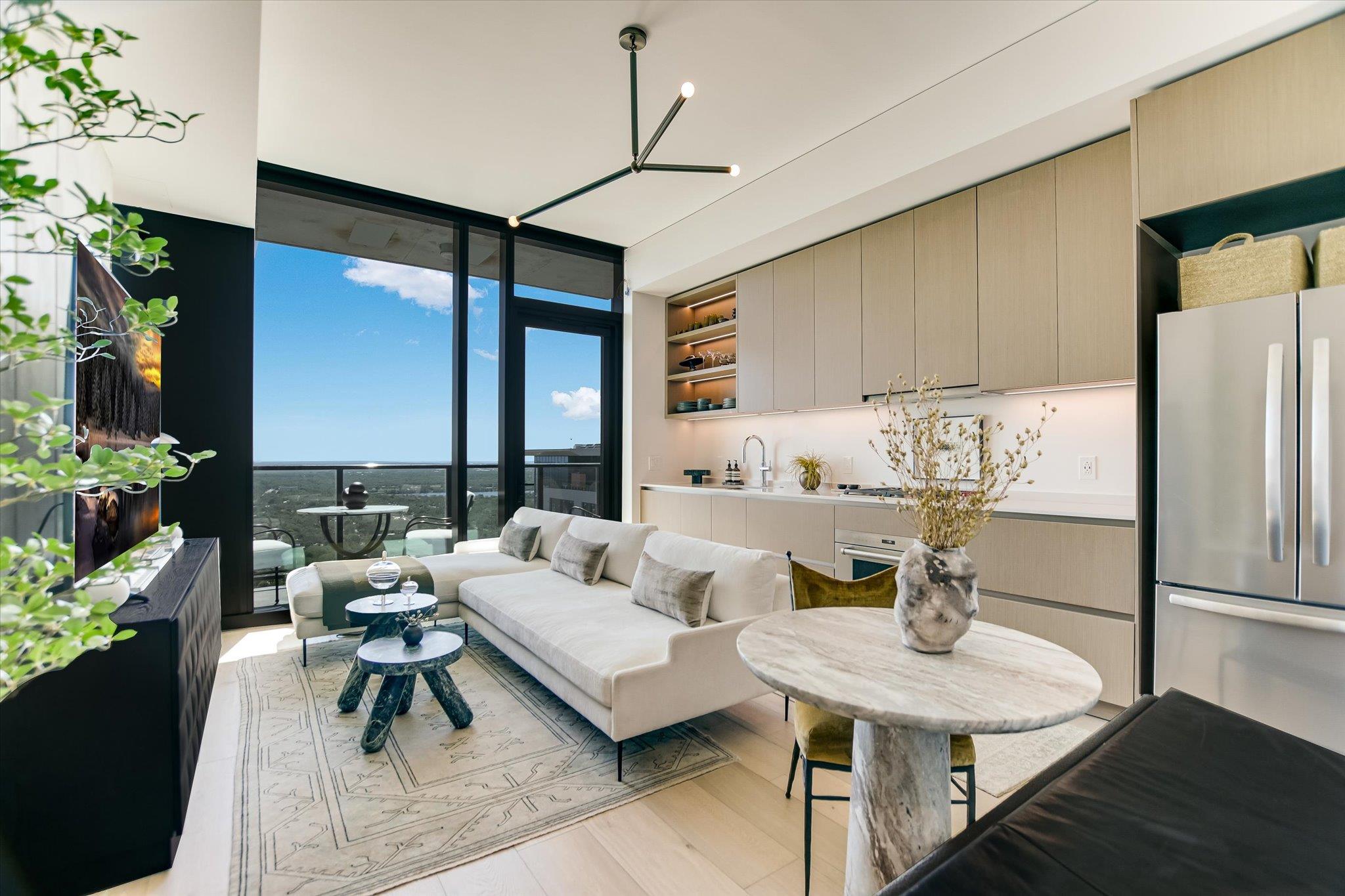 610 Davis St # 2607, Austin, TX 78701