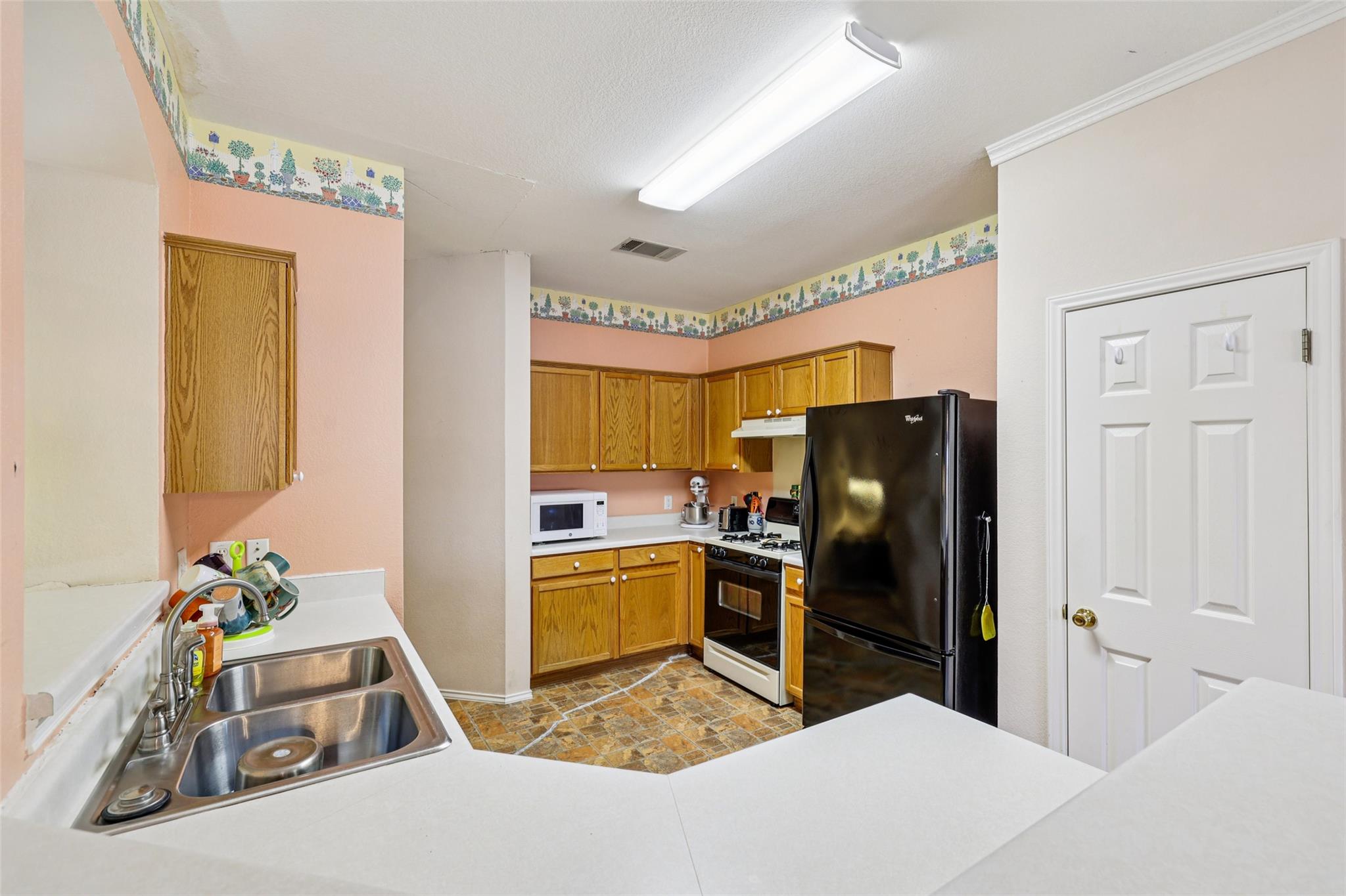 411 Masonwood Dr, Kyle, TX 78640