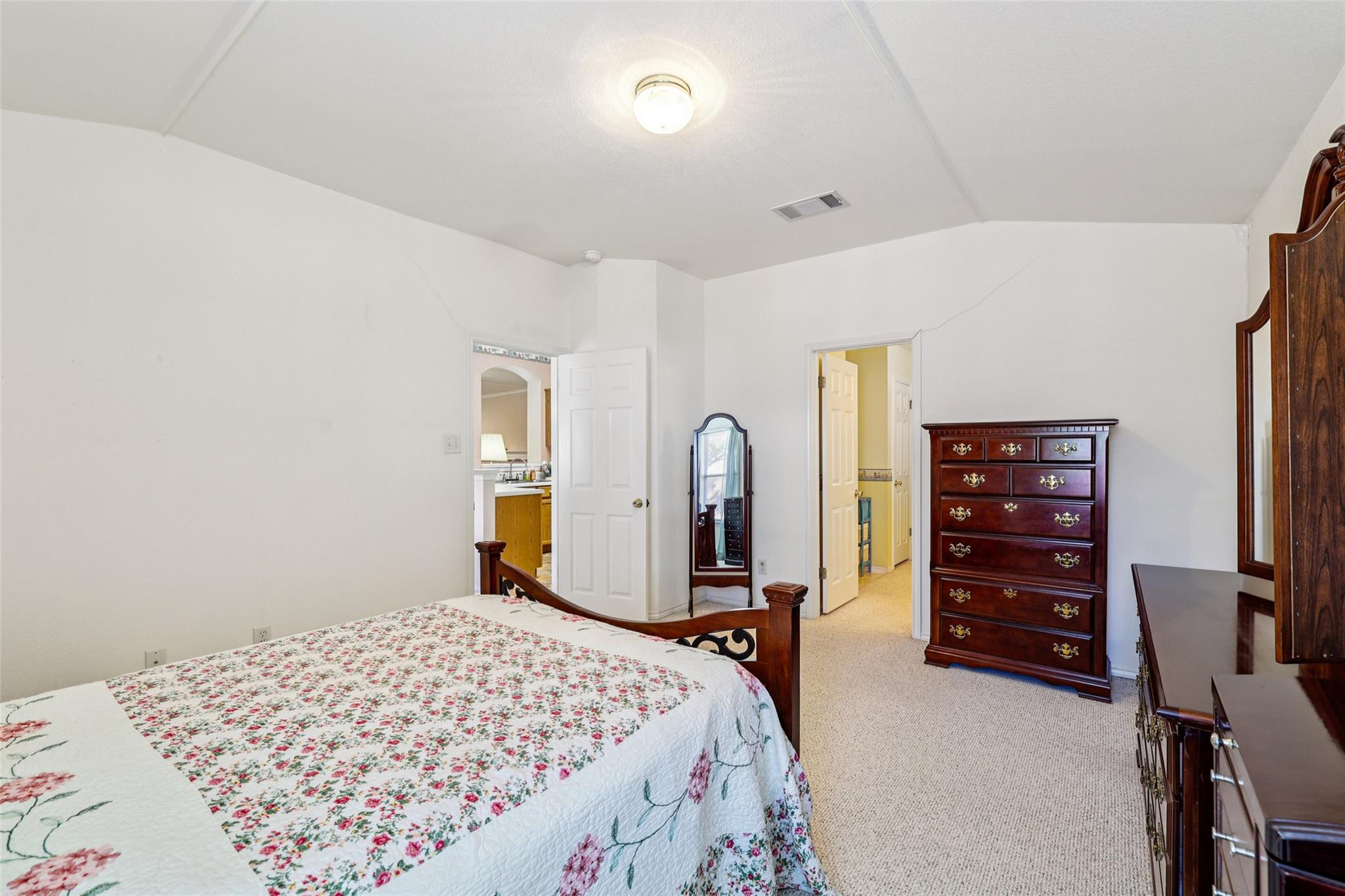 411 Masonwood Dr, Kyle, TX 78640