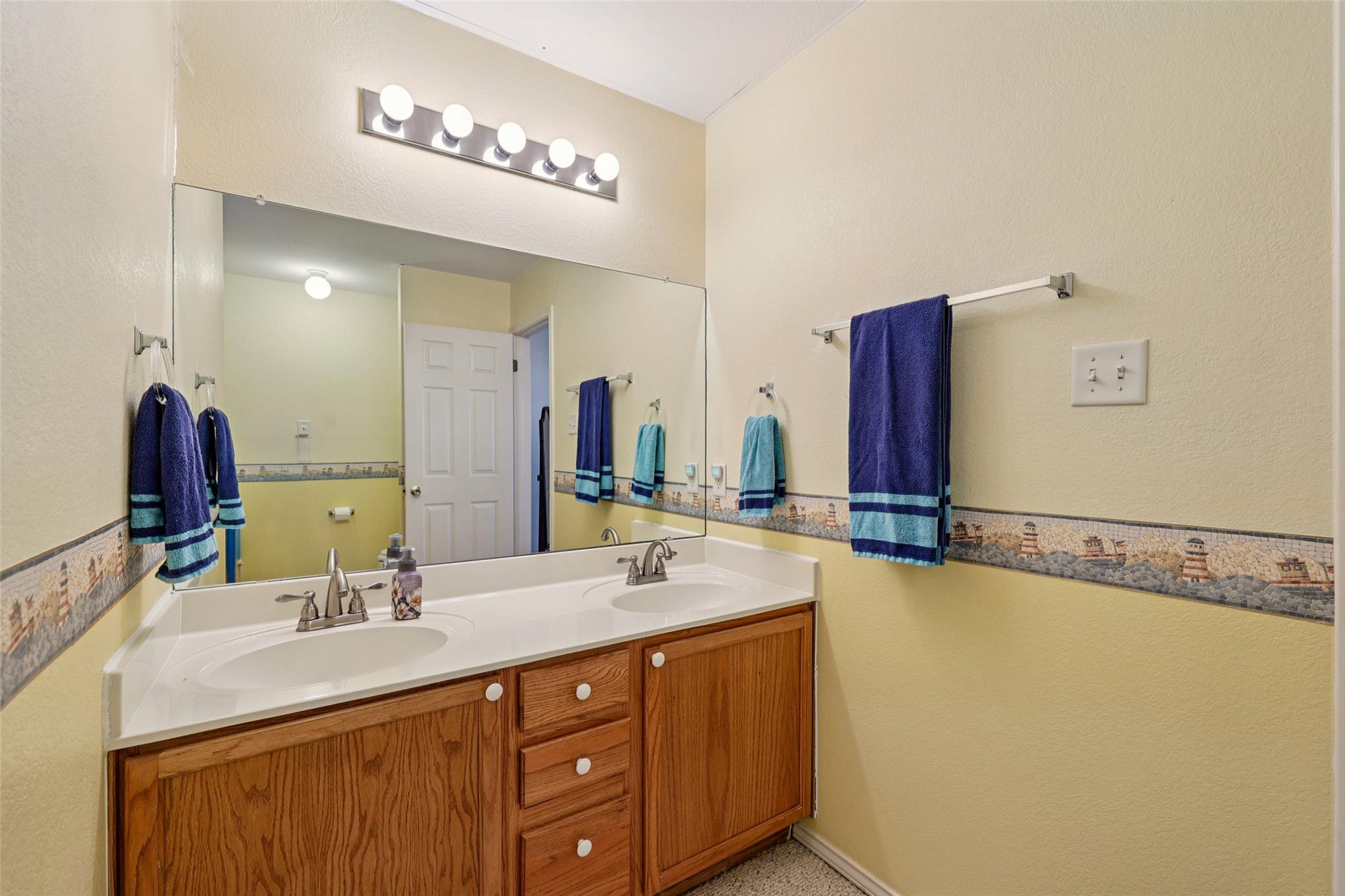 411 Masonwood Dr, Kyle, TX 78640