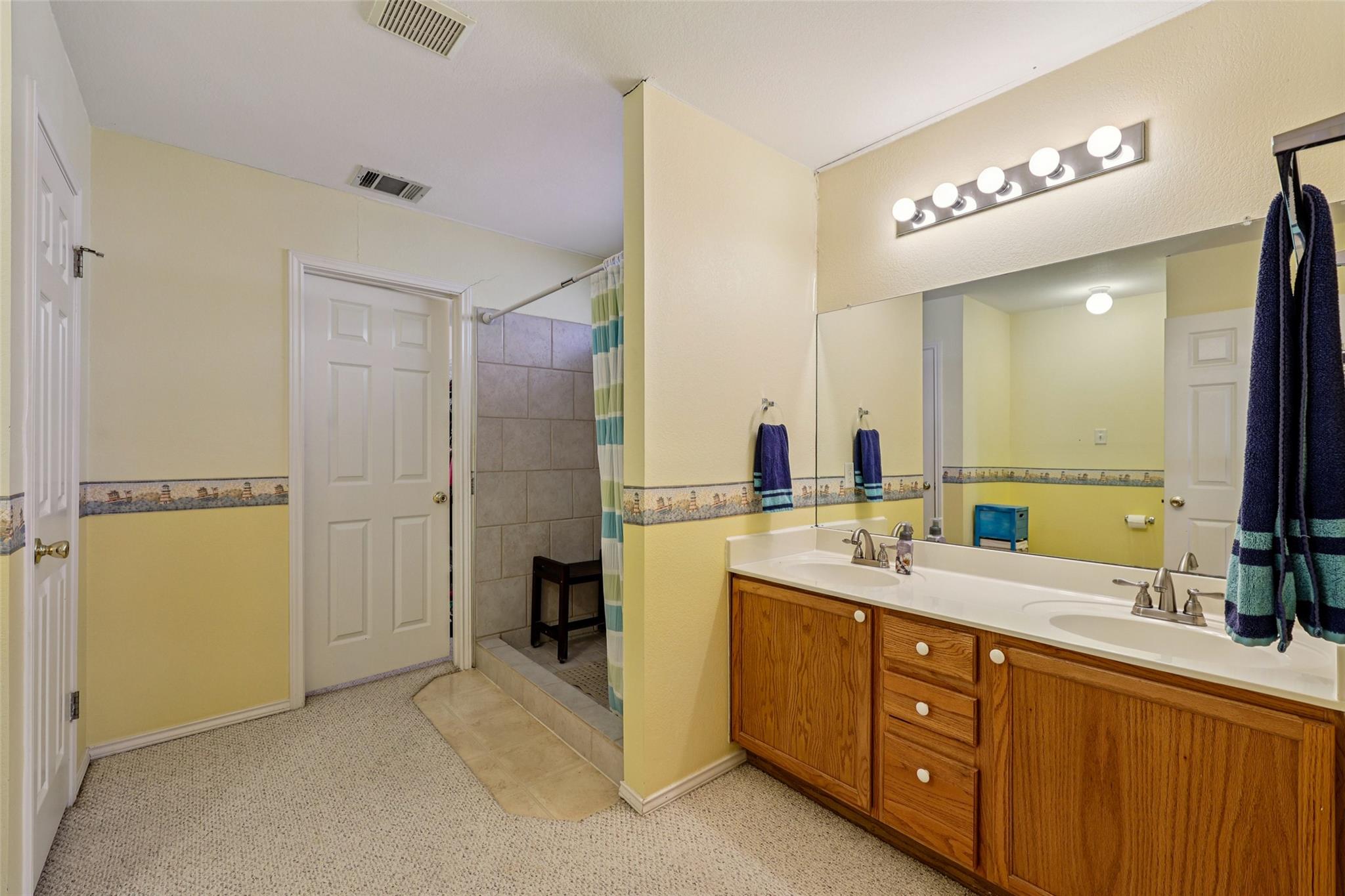 411 Masonwood Dr, Kyle, TX 78640