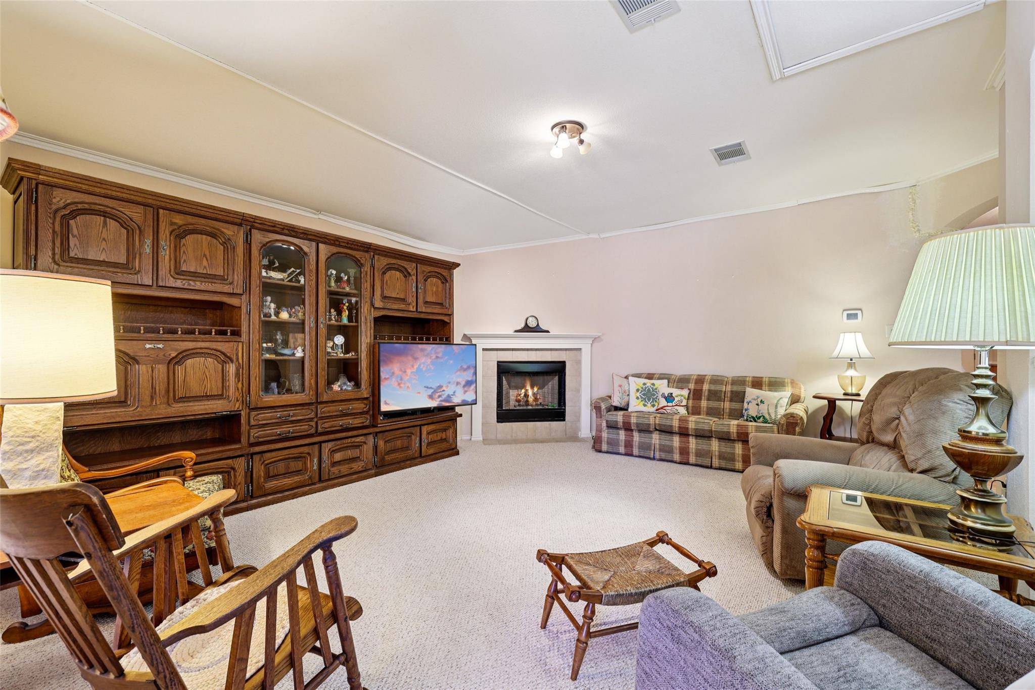 411 Masonwood Dr, Kyle, TX 78640