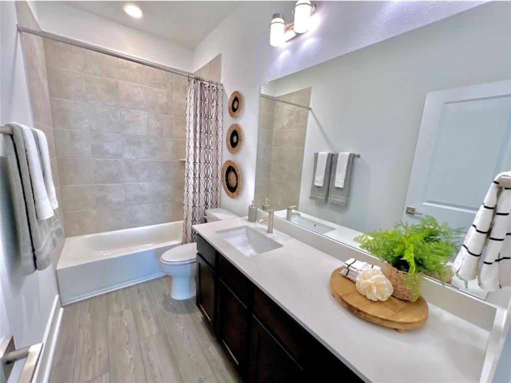 208 Langhorne Bnd, Liberty Hill, TX 78642