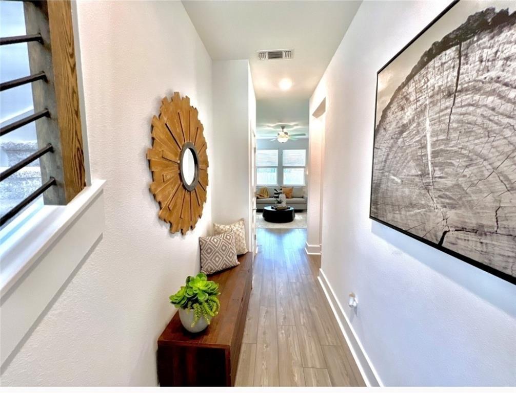 208 Langhorne Bnd, Liberty Hill, TX 78642