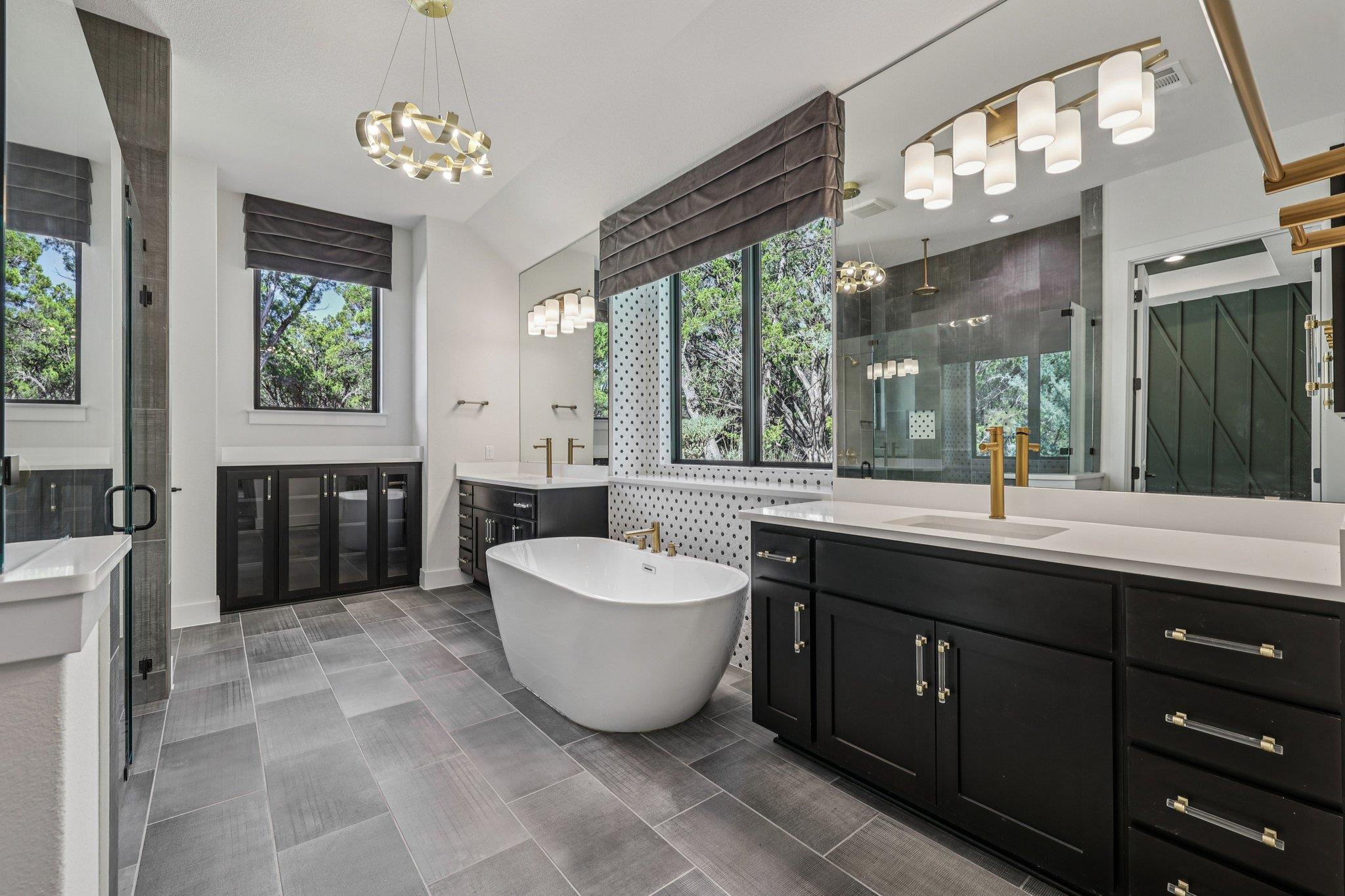 19316 Splendor Ct, Jonestown, TX 78645