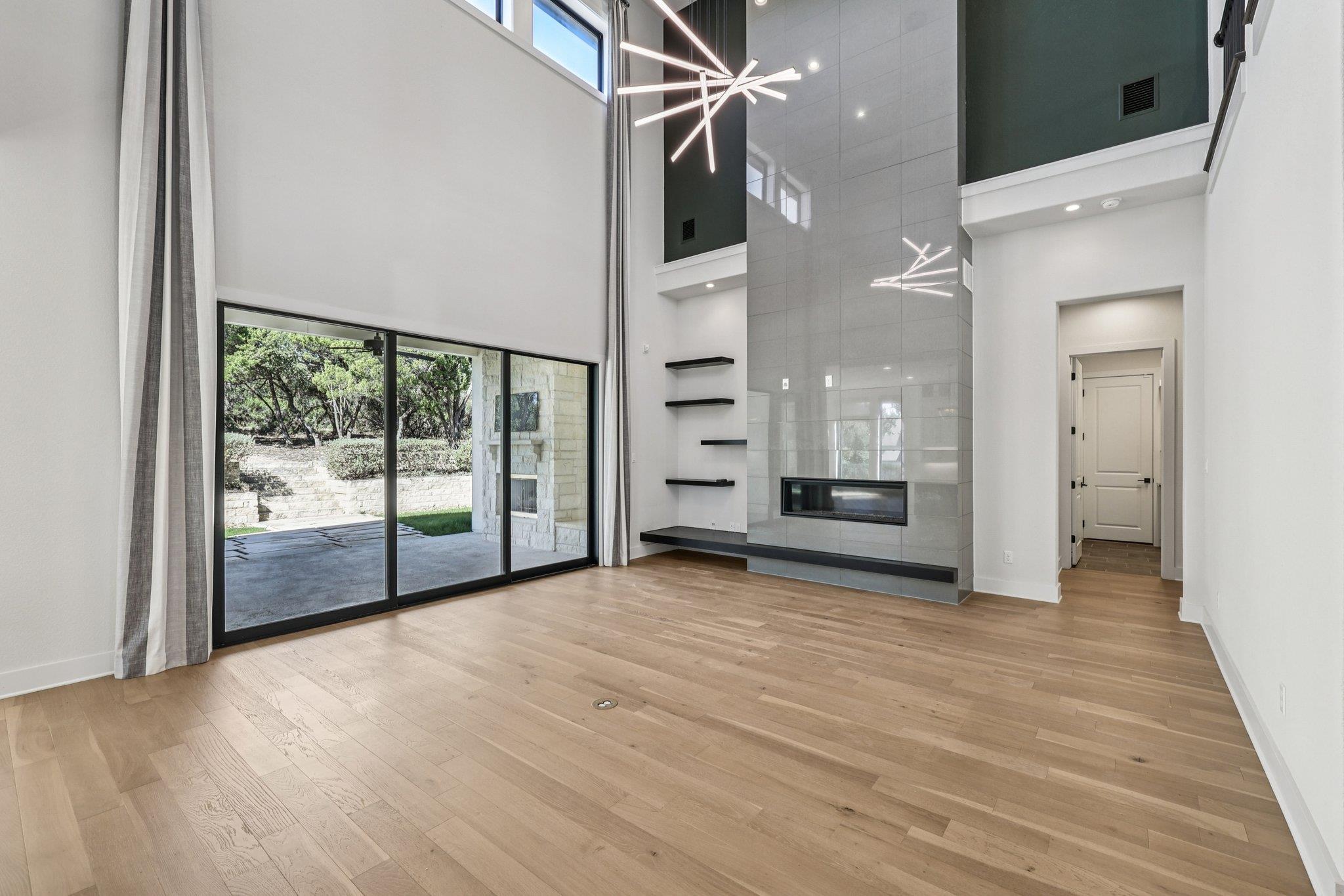 19316 Splendor Ct, Jonestown, TX 78645