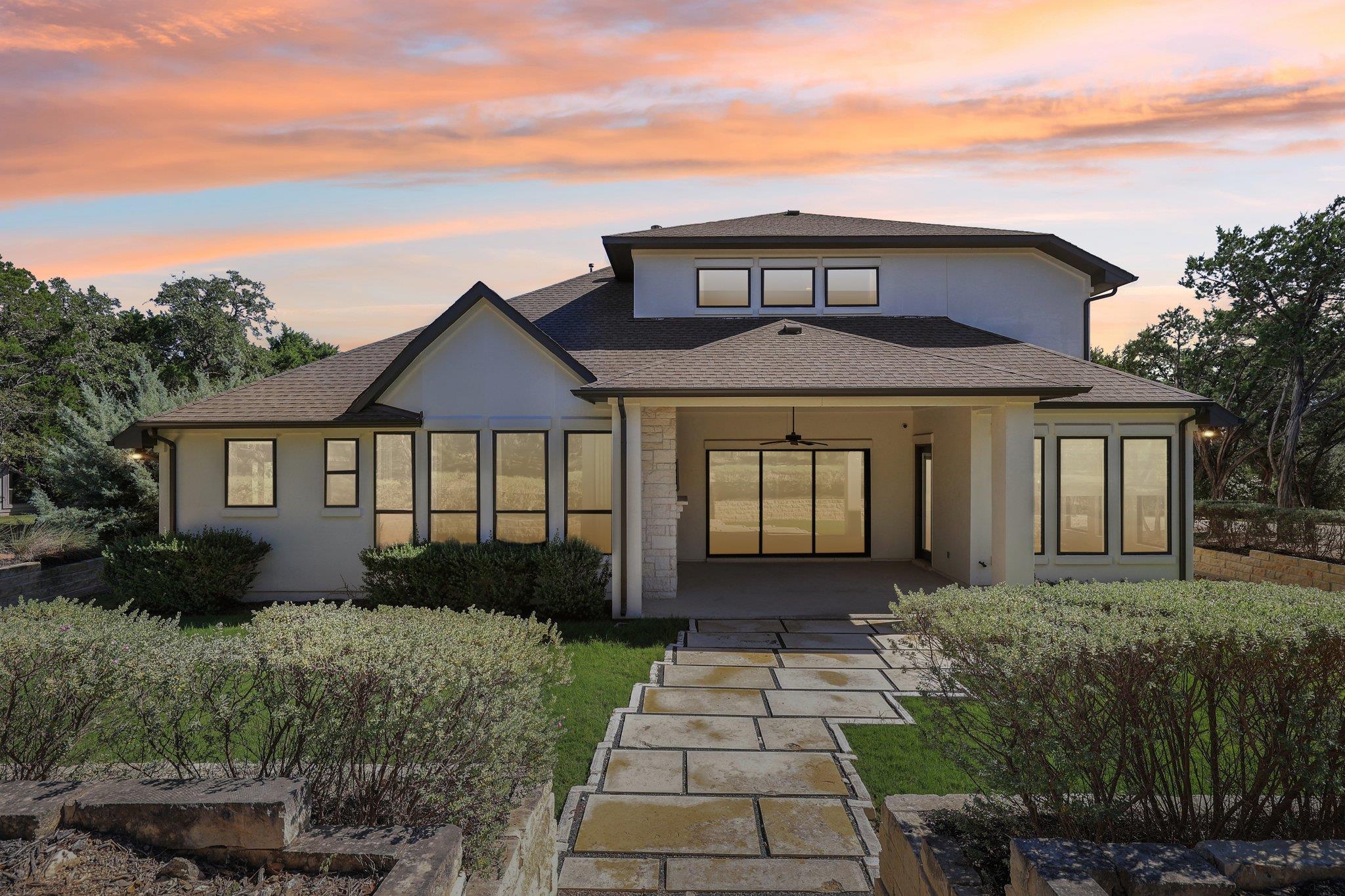 19316 Splendor Ct, Jonestown, TX 78645