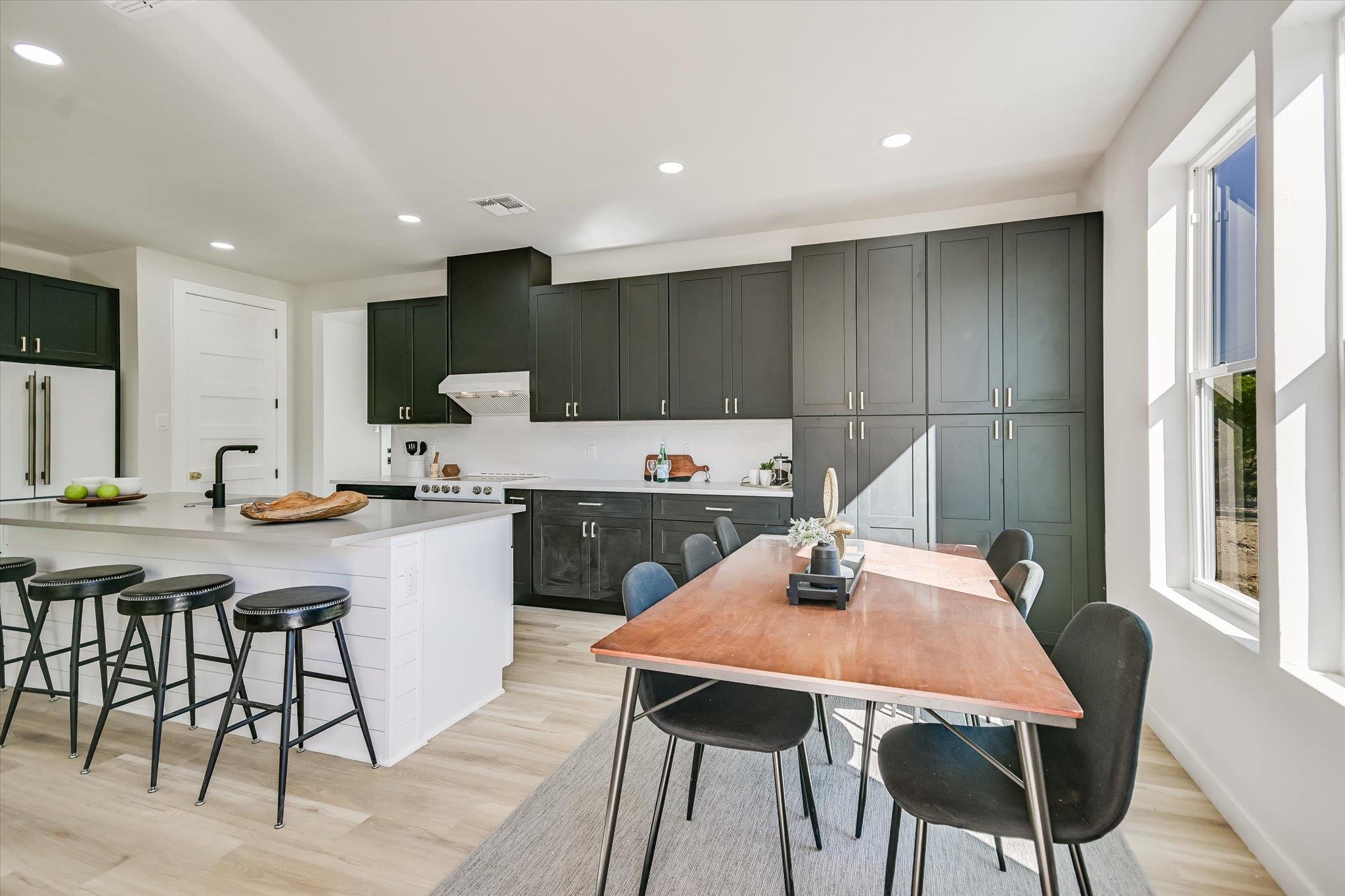 52 WAR BONNET, Wimberley, TX 78676