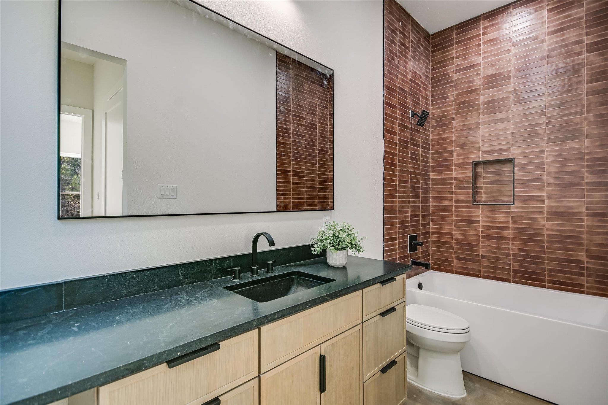 54 WAR BONNET, Wimberley, TX 78676